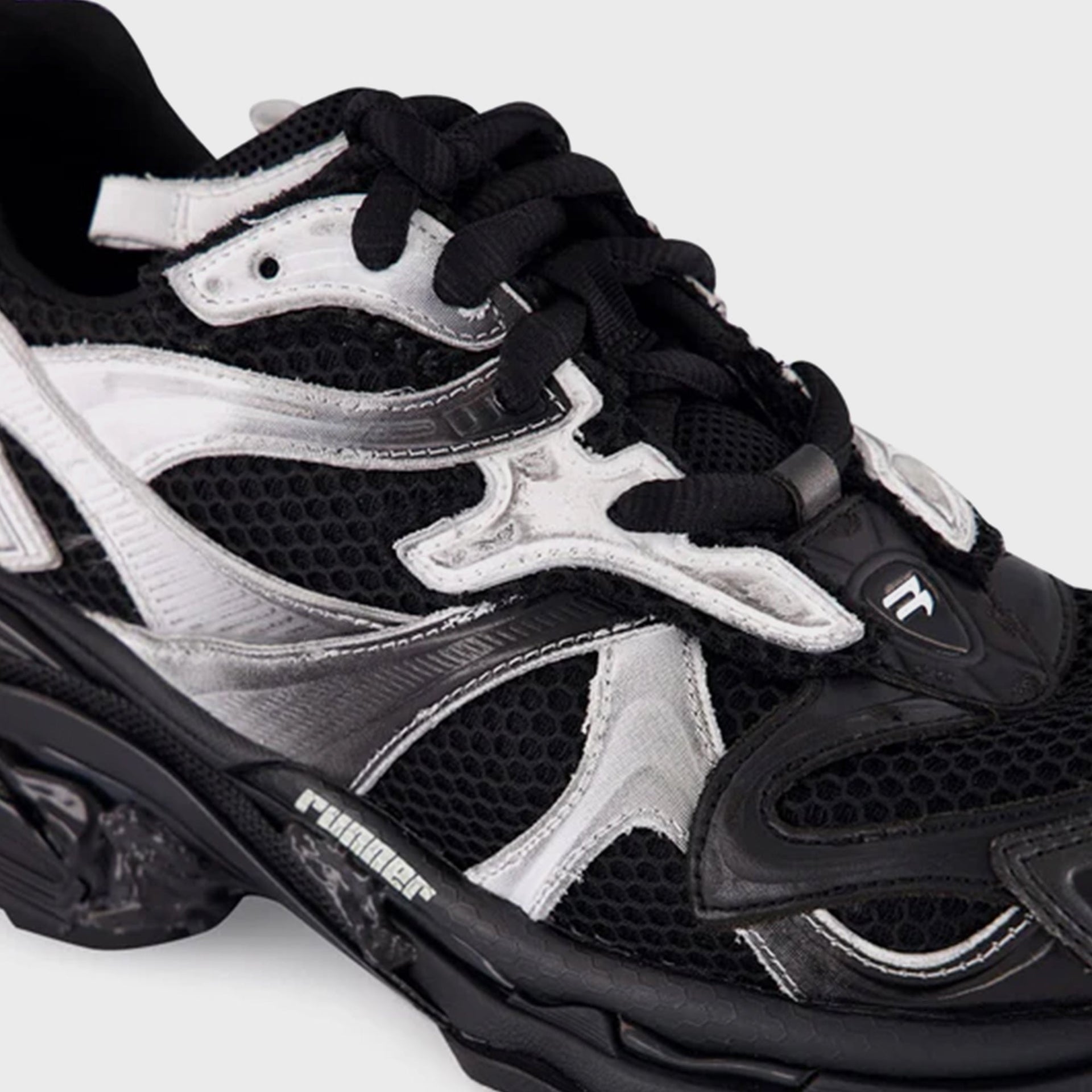 Balenciaga Runner 2 Gradient - Black / White