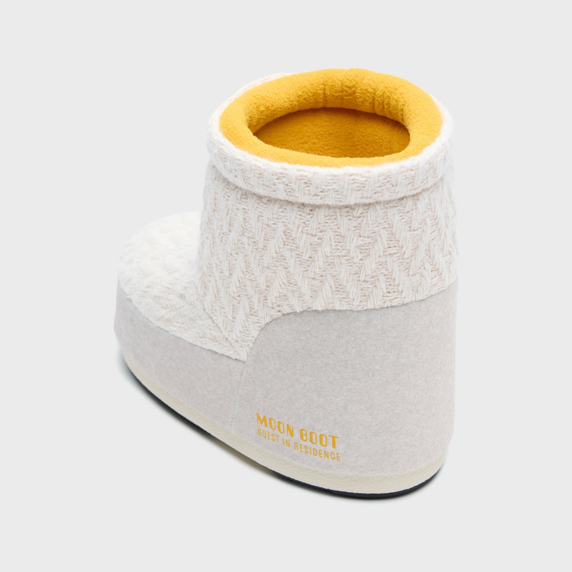 Moon Boot x Guest In Residence WMNS Knit No Lace Boots - White / Sand