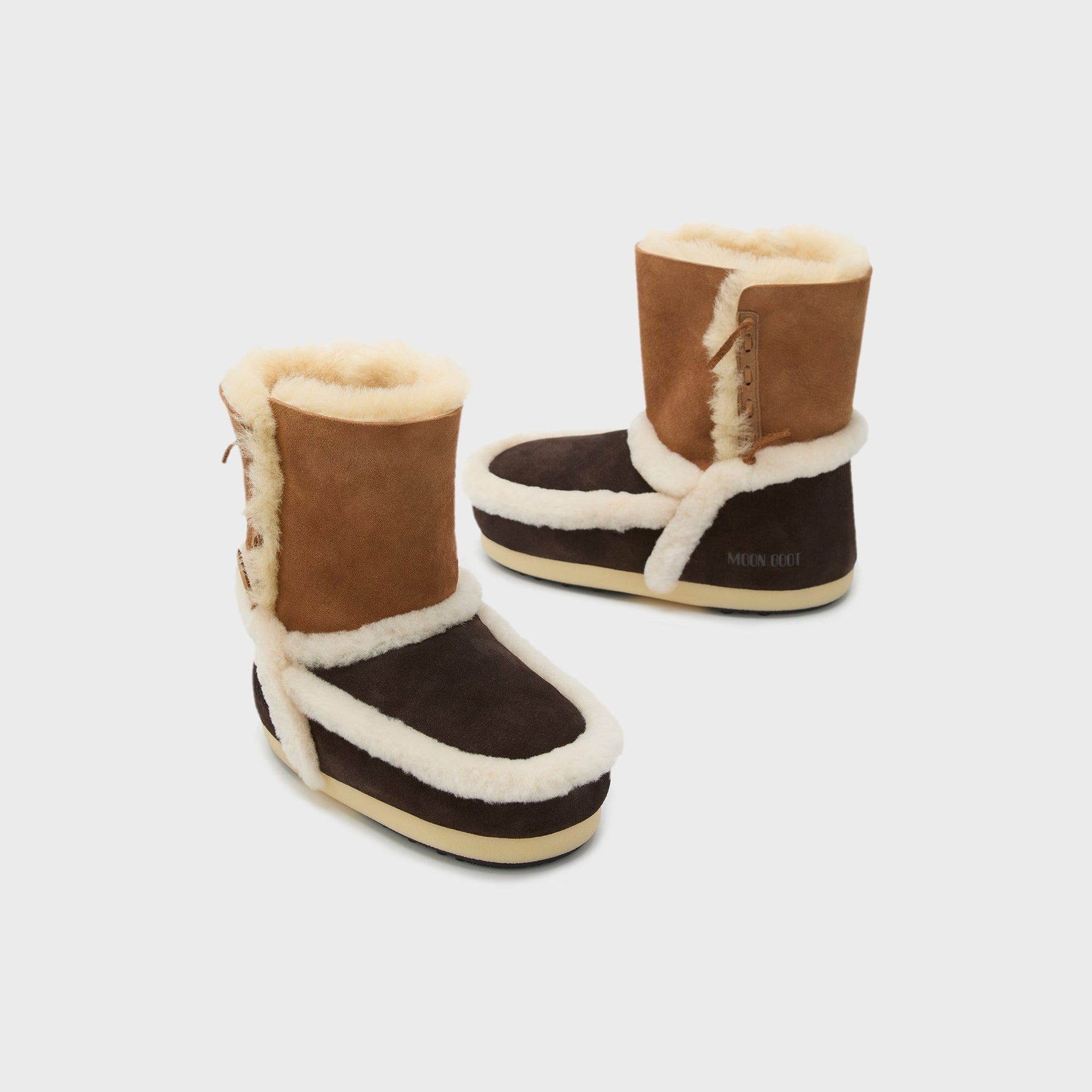 Moon Boot WMNS EVX Patch Boot - Dark Brown / Cognac