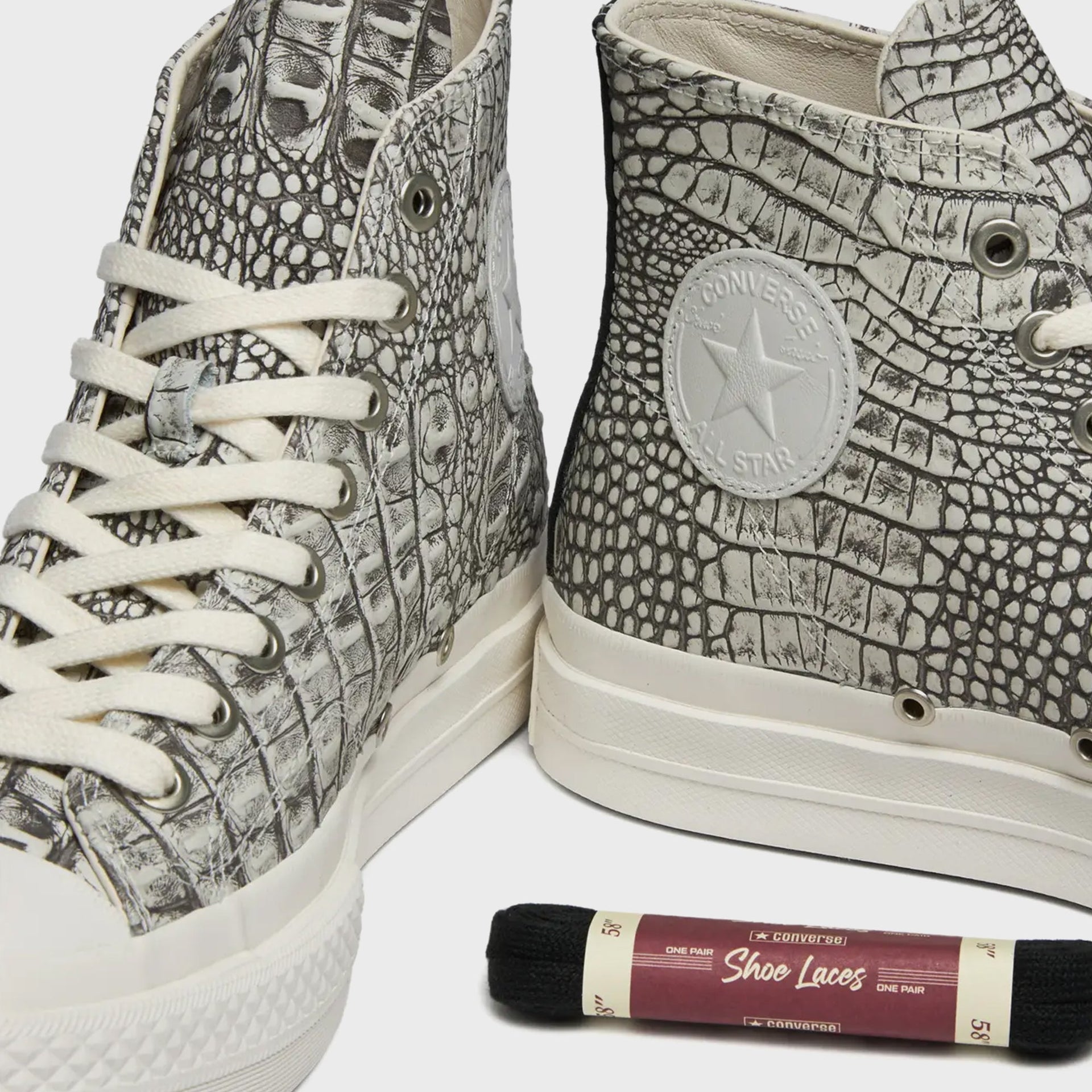 Converse First String Chuck Taylor All Star - White / Snow White / Black