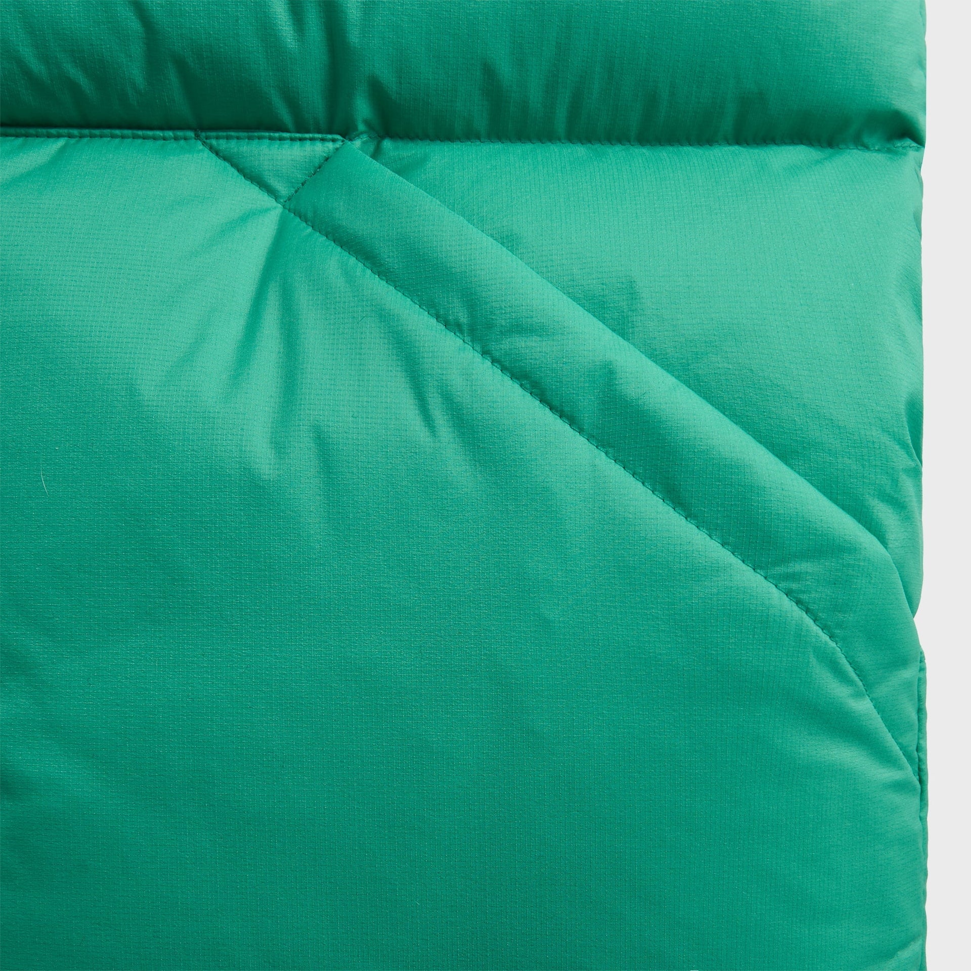 Auralee Super Light Nylon Ripstop Down Vest - Jade Green