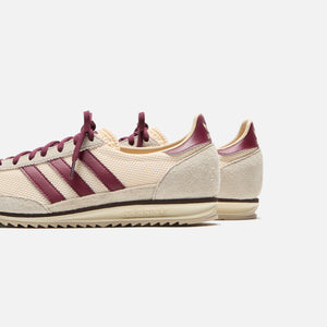 adidas WMNS SL 72 OG - Crystal Sand / Shadow Red / Wonder Beige