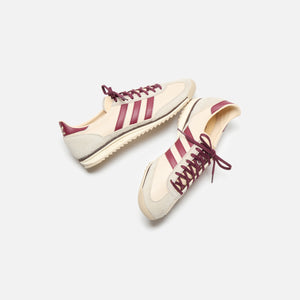 adidas WMNS SL 72 OG - Crystal Sand / Shadow Red / Wonder Beige