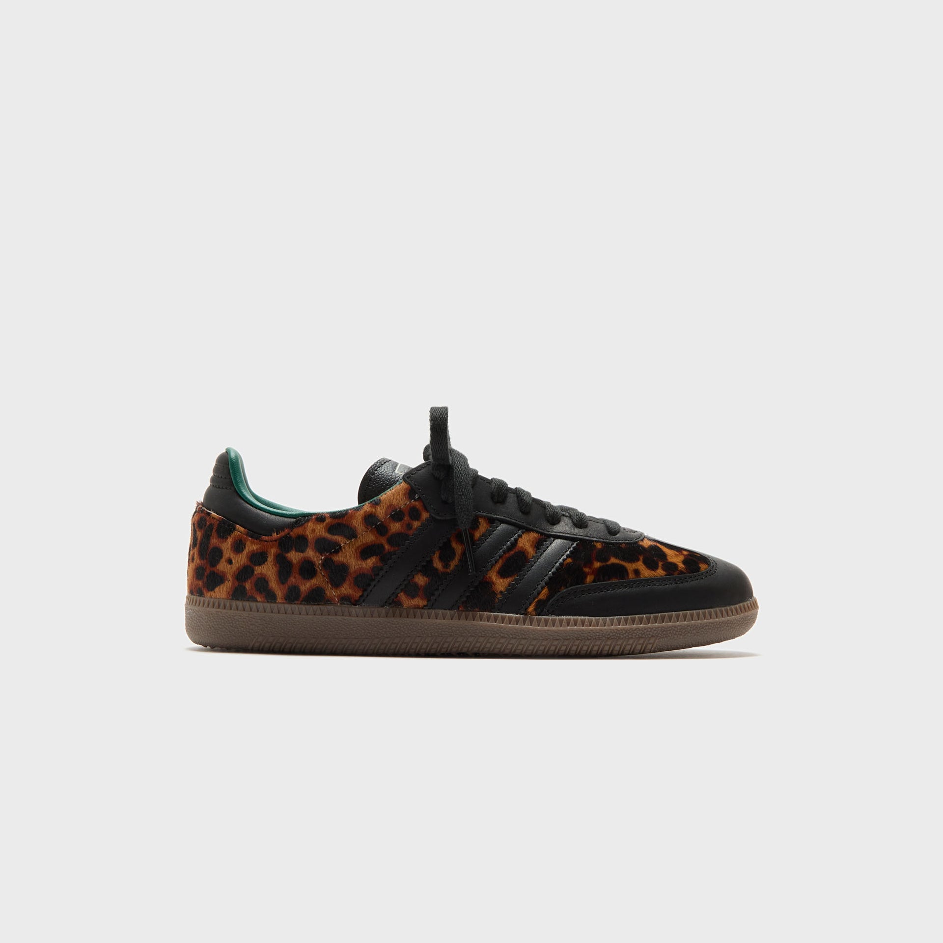 adidas WMNS Samba OG - Core Black / Collegiate Green / Cream White Kith adidas WMNS Samba OG - Core Black / Collegiate Green / Cream White Kith