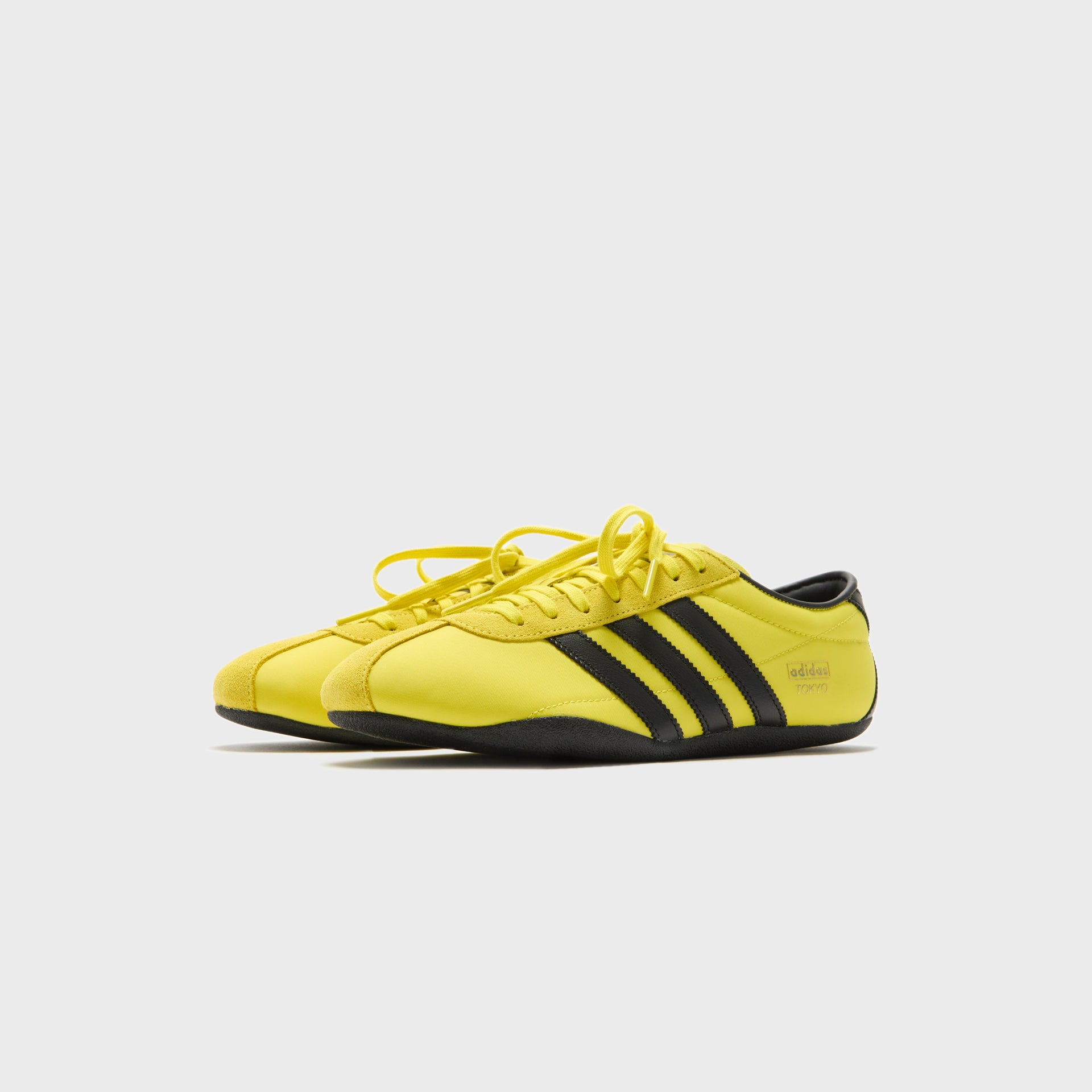 adidas WMNS Tokyo - Pure Sulfur / Dark Brown / Gold Metallic