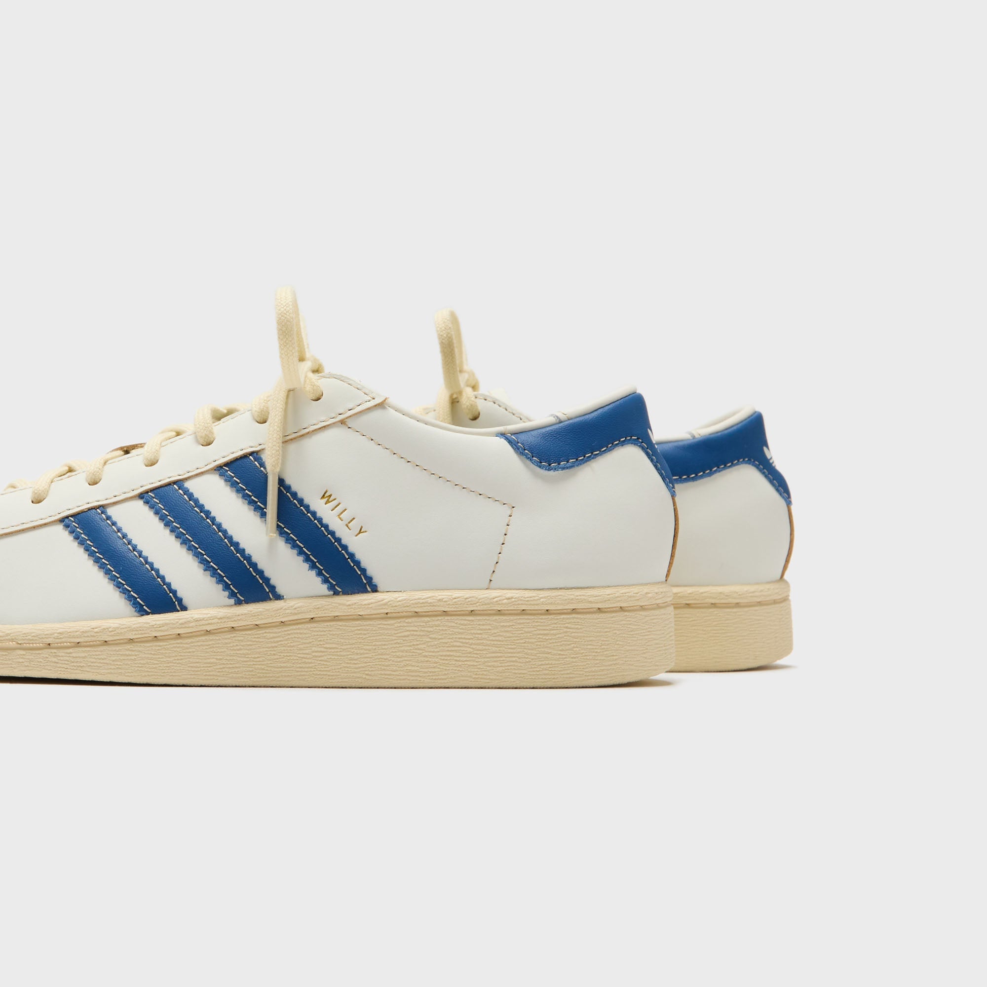 CHAVARRIA JABBAR DRESSスニーカー adidas Chavarria Jabbar Dress - White | Free Shipping with