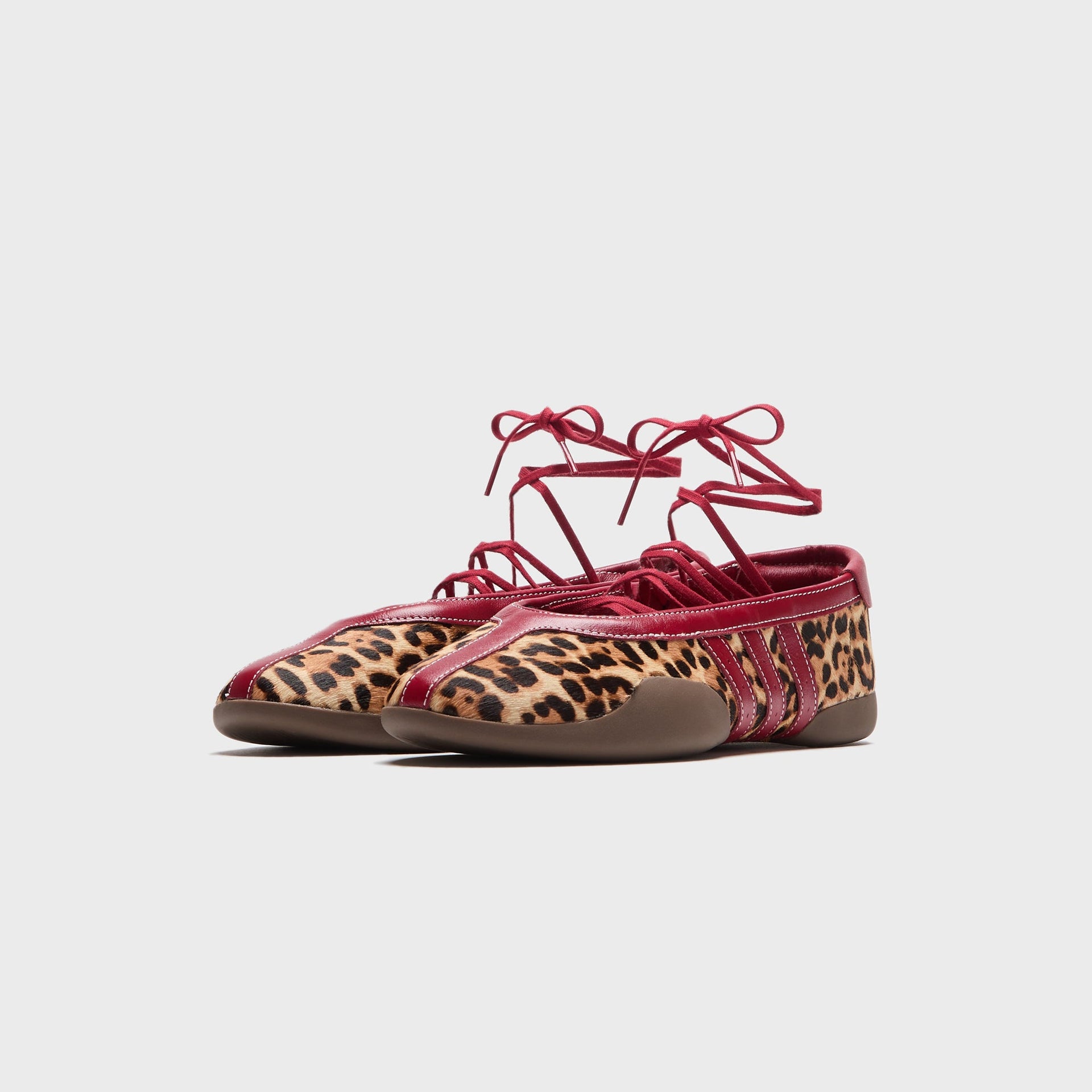 adidas WMNS Taekwondo Mei Ballet - Off White / Team Victory Red