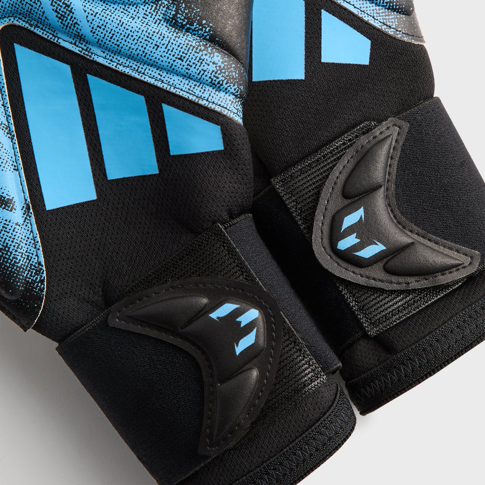 Kith & Messi for adidas Football Gloves - Black