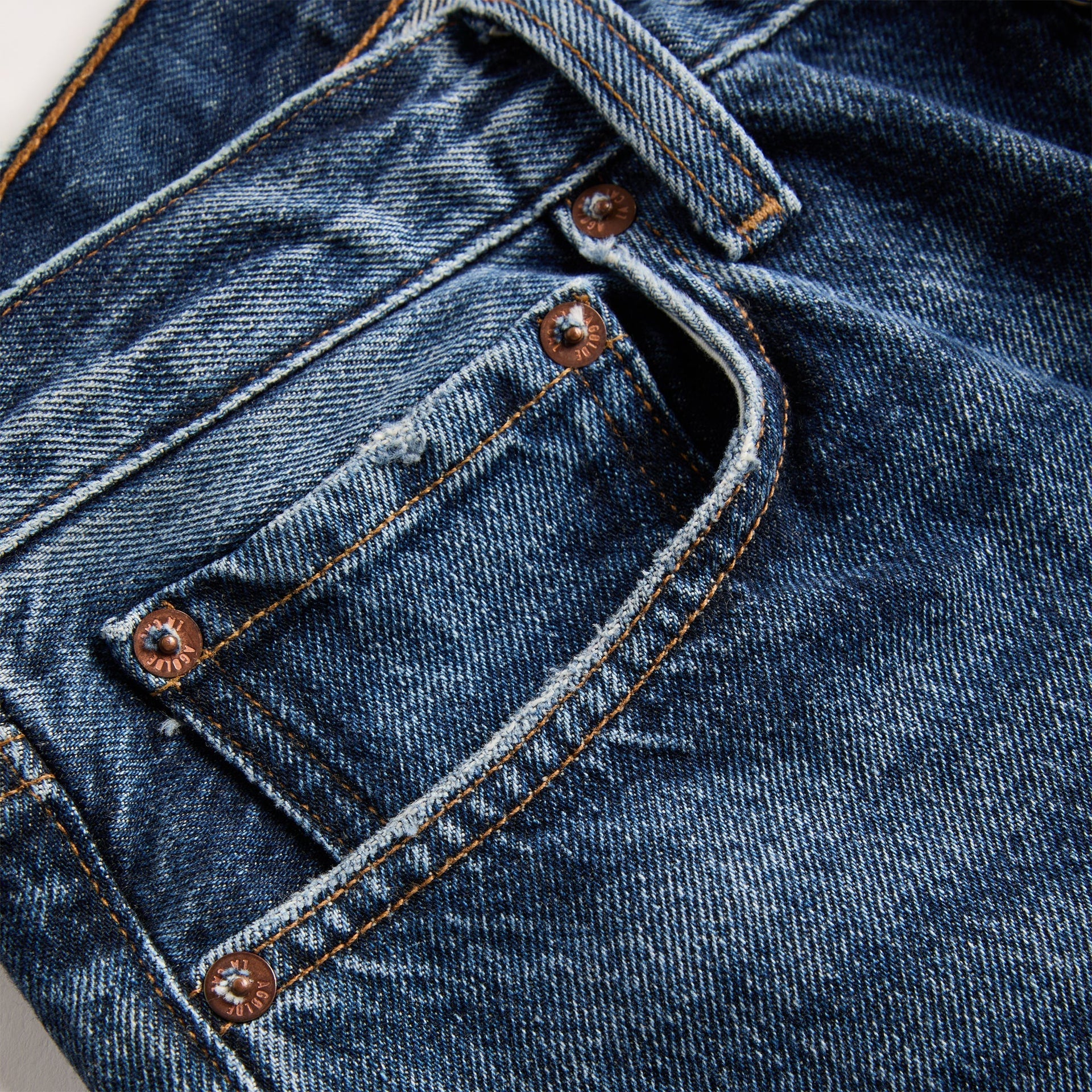 Agolde Arc Jean - Shortwave