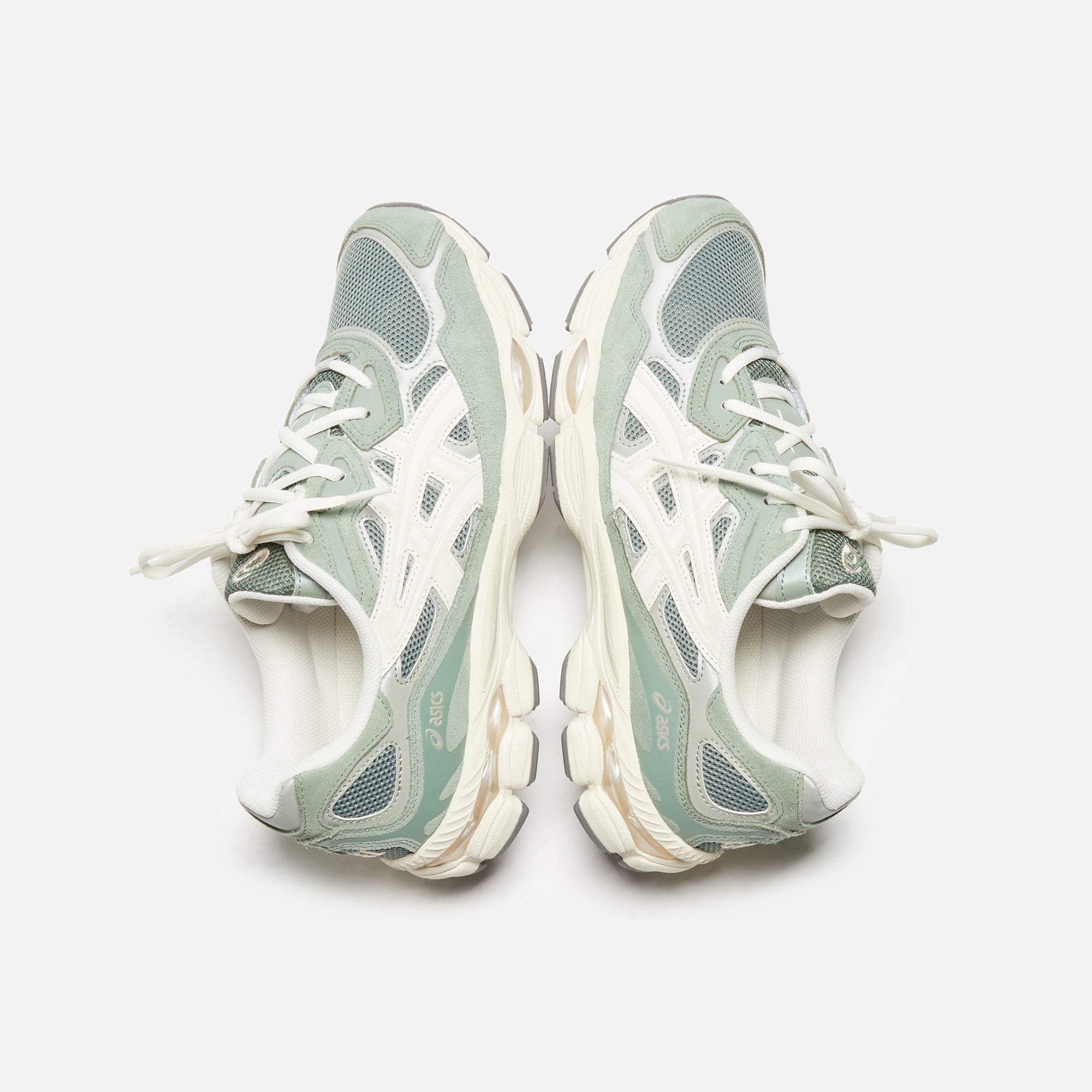 The ASICS GEL-NYC Appears In 
