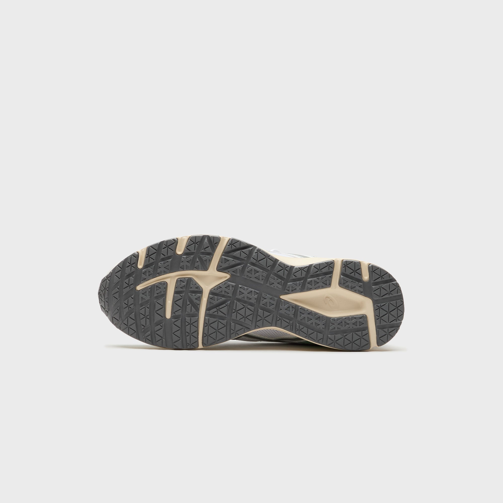 KITH ASICS JOG 100S スニーカー 8.5 (US) ASICS Jog 100S - Cream / Feather Grey – Kith