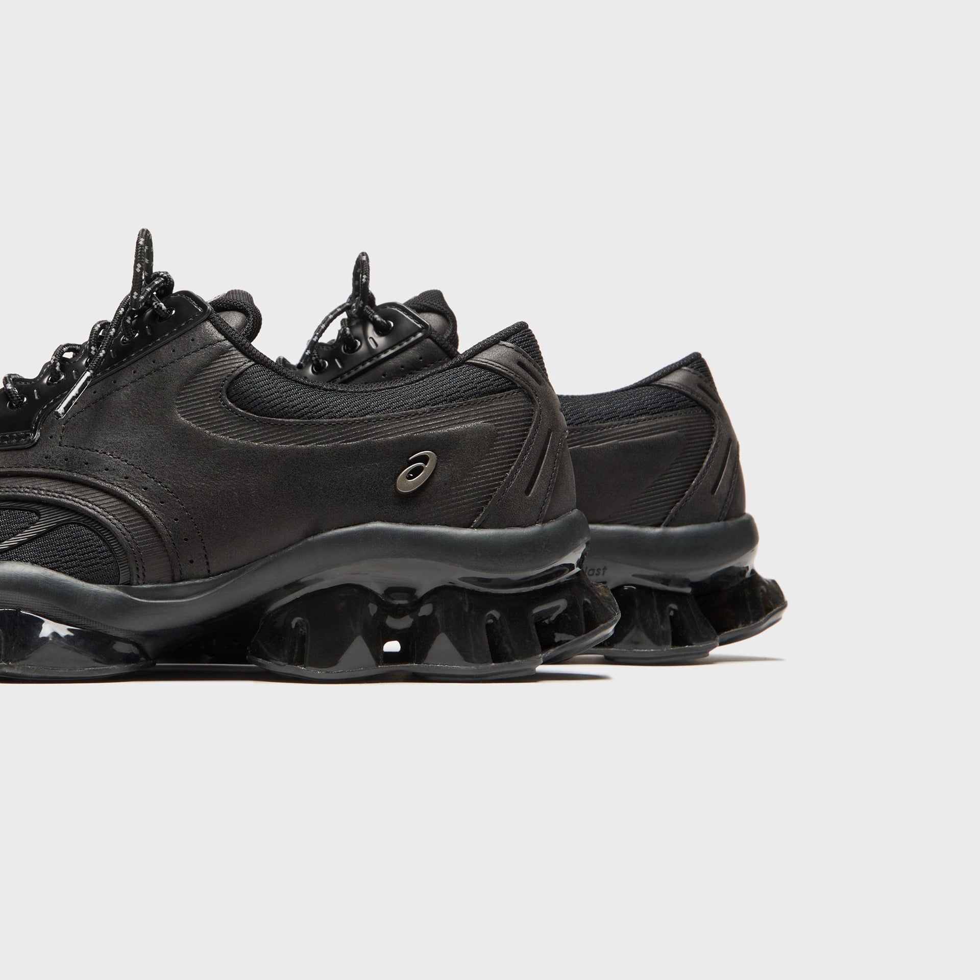 ASICS GEL-KINETIC™ SP - Black