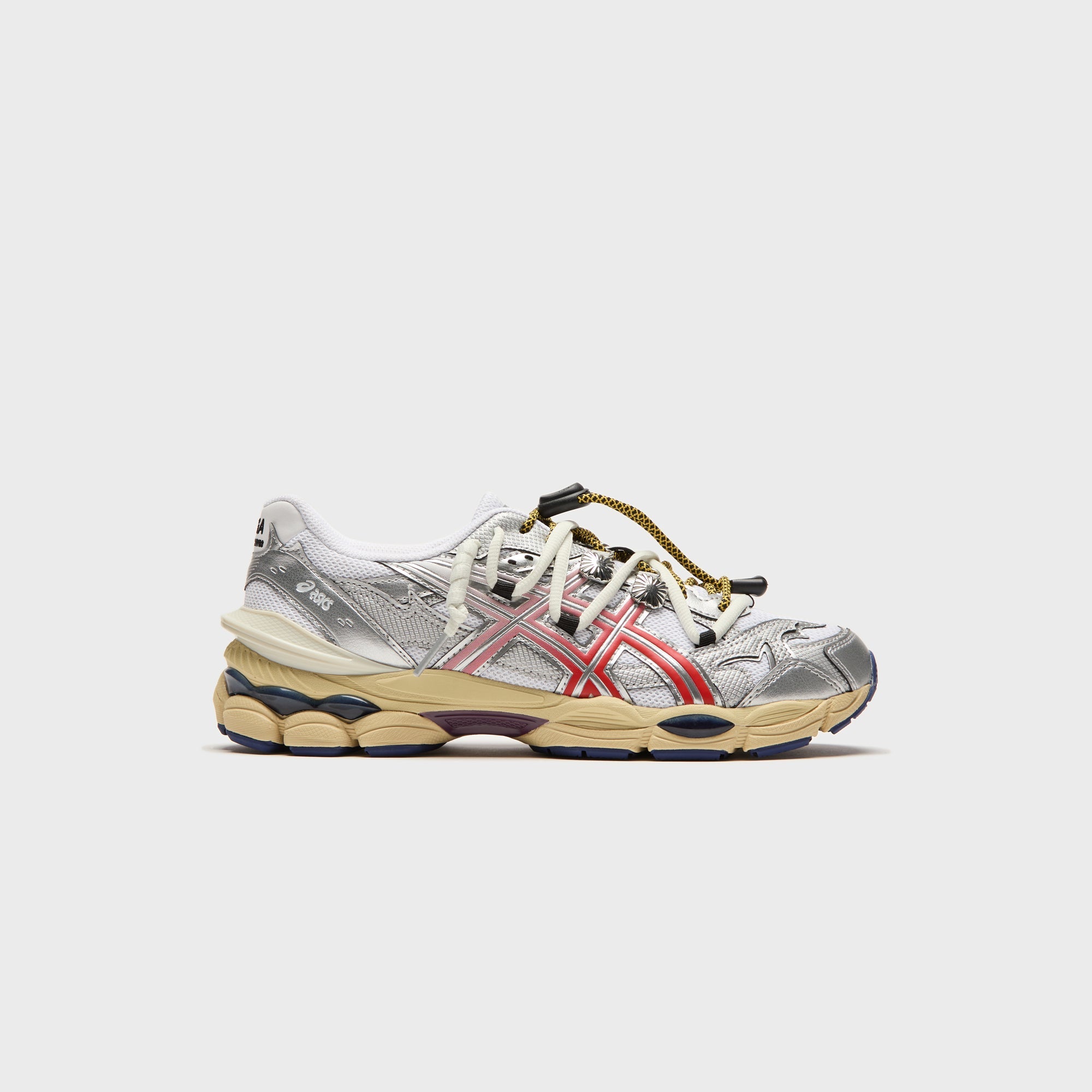ASICS x TOGA Gel-Cumulus 16 - White / Red / Pure Silver – Kith