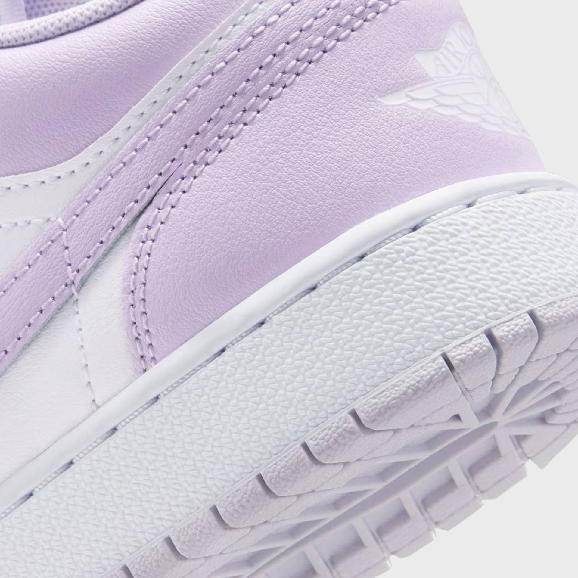 Jordan GS Air Jordan 1 Low - Barely Grape / White / Violet Mist