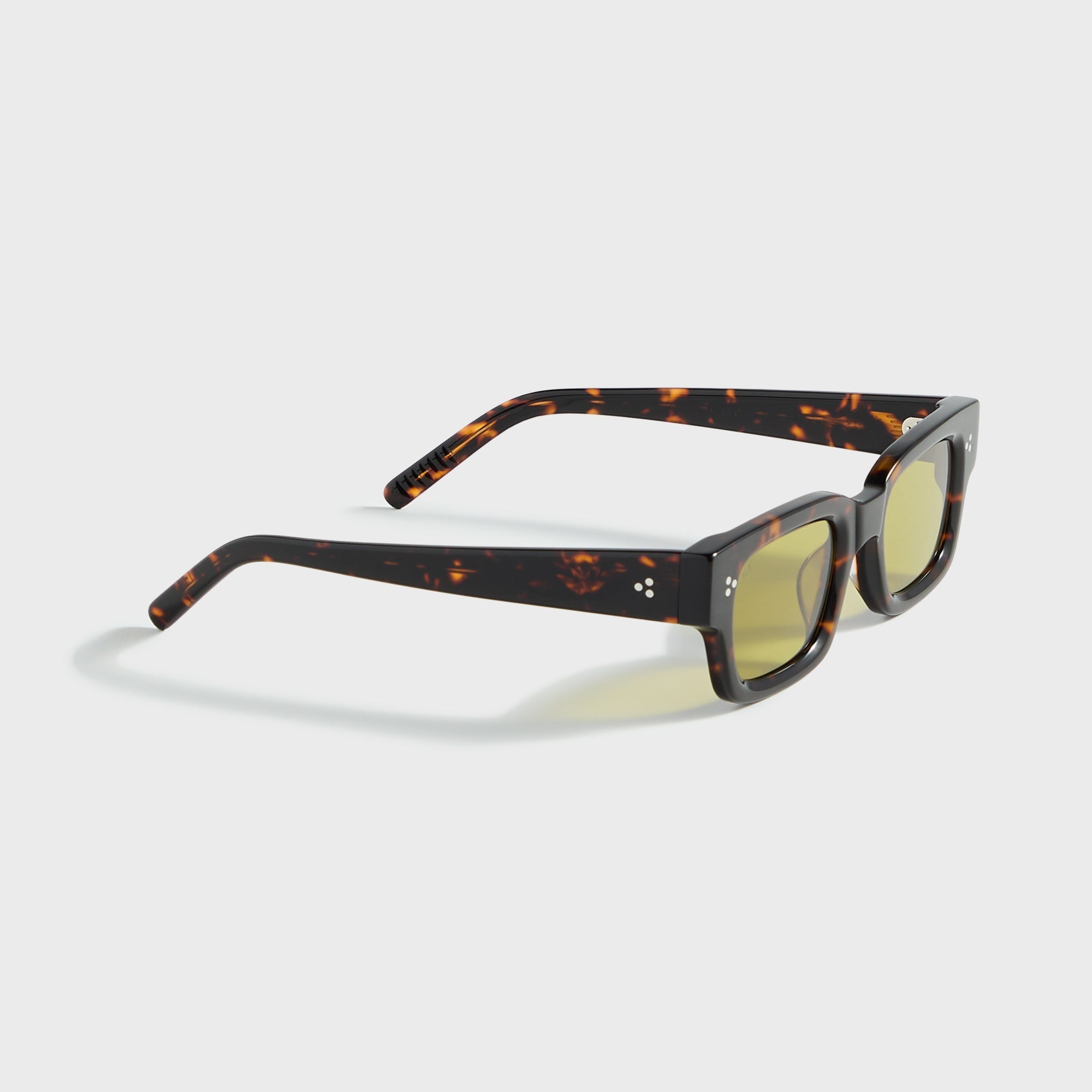AKILA Zed Sunglasses - Onyx / Grape – Kith