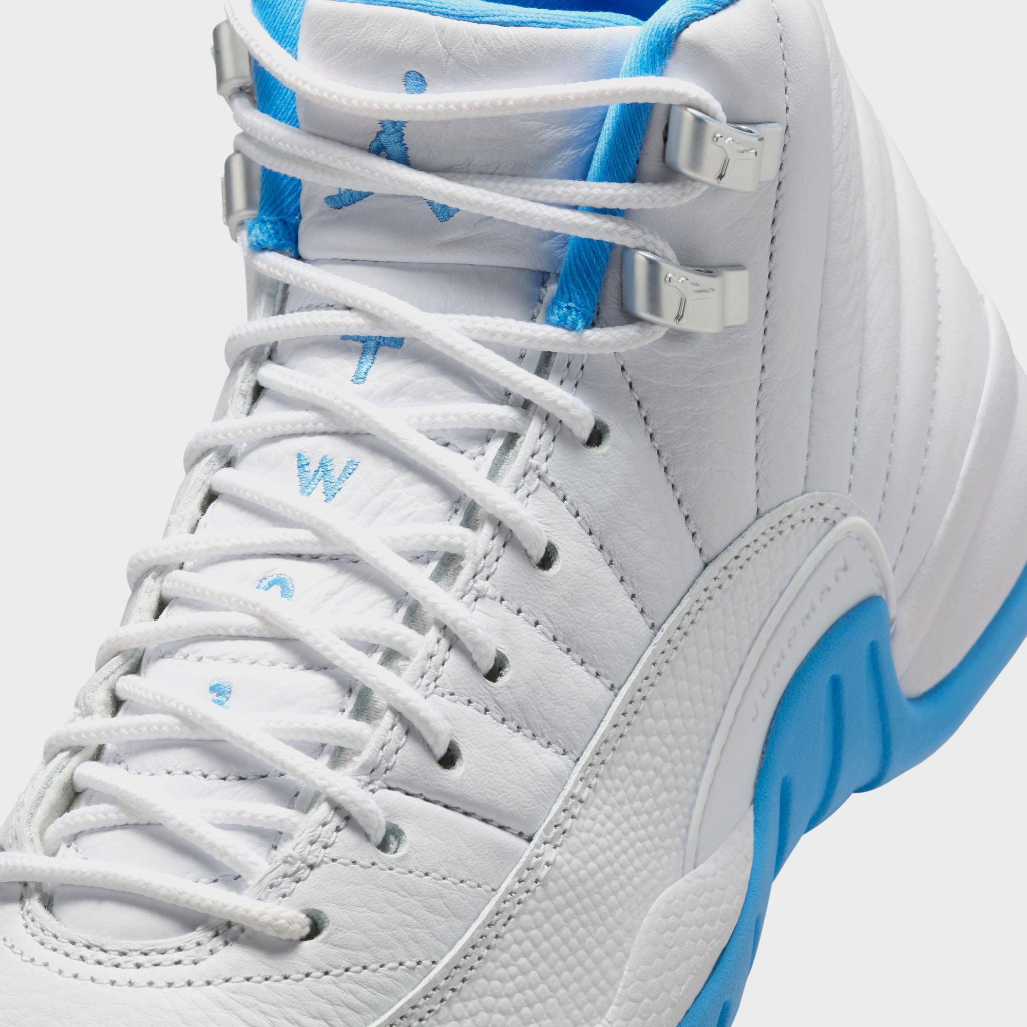 Jordan GS Jordan 12 Retro - White / Metallic Silver