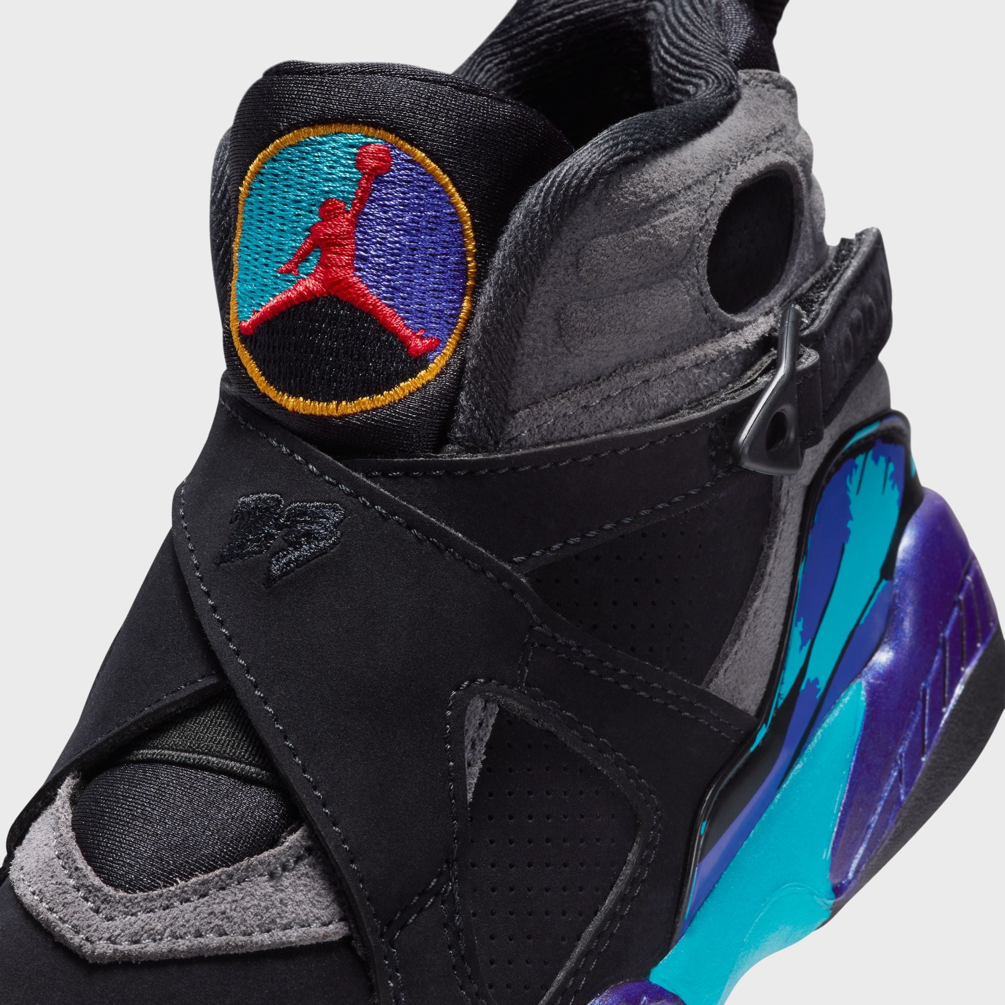 Jordan Air Jordan 8 ブラック/マルチカラー 7Y Jordan Air Jordan 8 Retro - Black / Bright Concord / Aqua – Kith