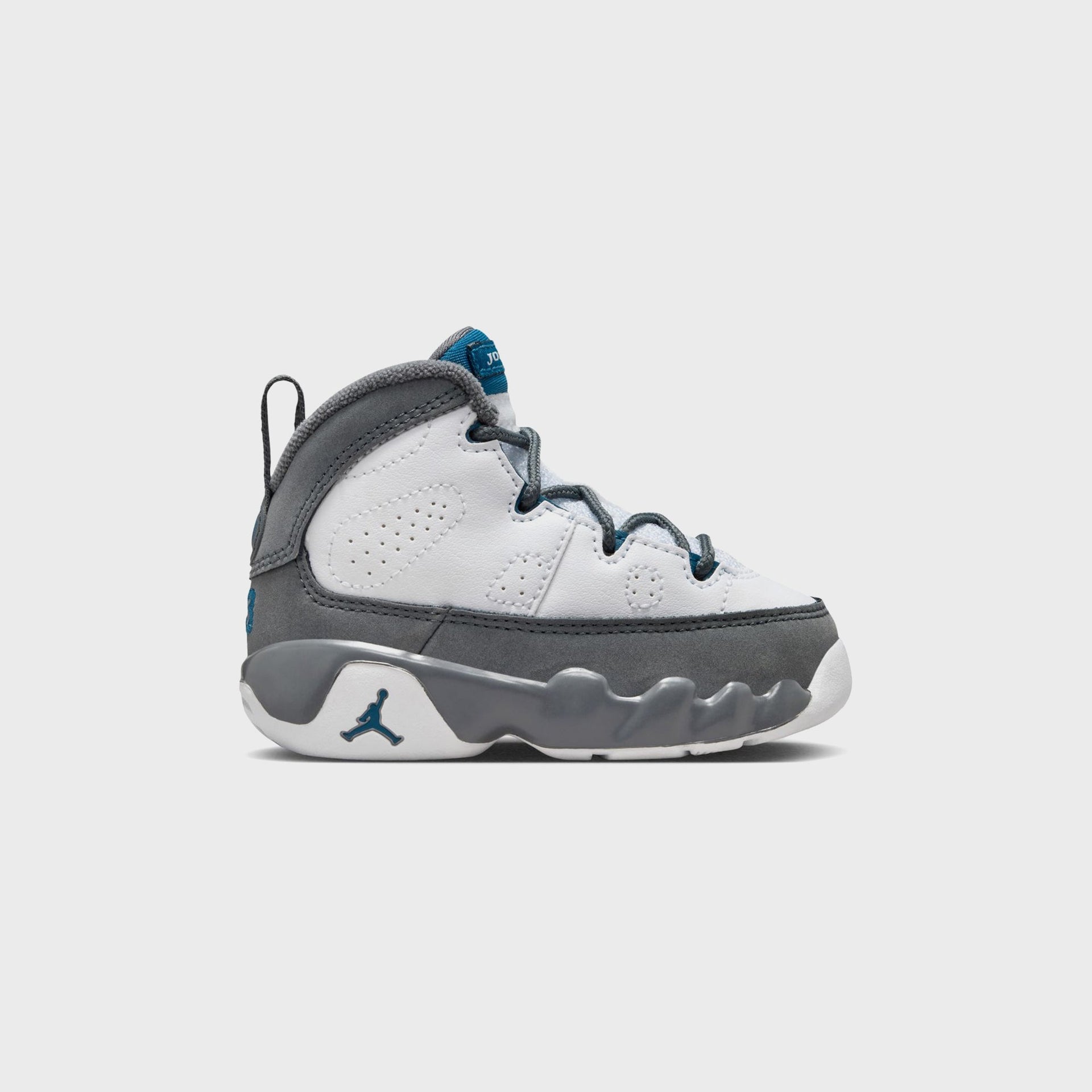 Jordan TD Air Jordan 9 Retro - White / French Blue / Flint Grey