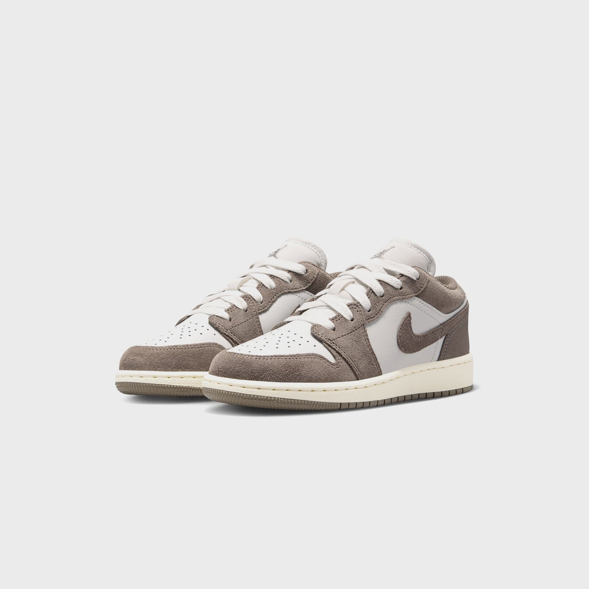 Jordan GS Air Jordan 1 Low - Olive Grey / Enigma Stone / Summit White / Pale Ivory