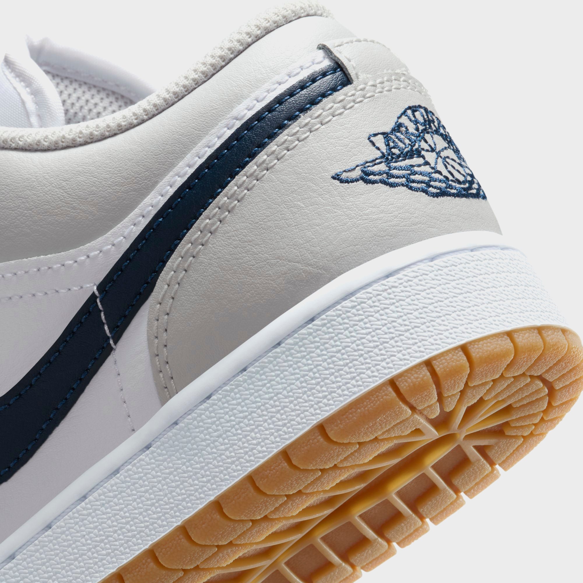 Nike Air Jordan 1 Low - White / Neutral Grey / Gum Medium