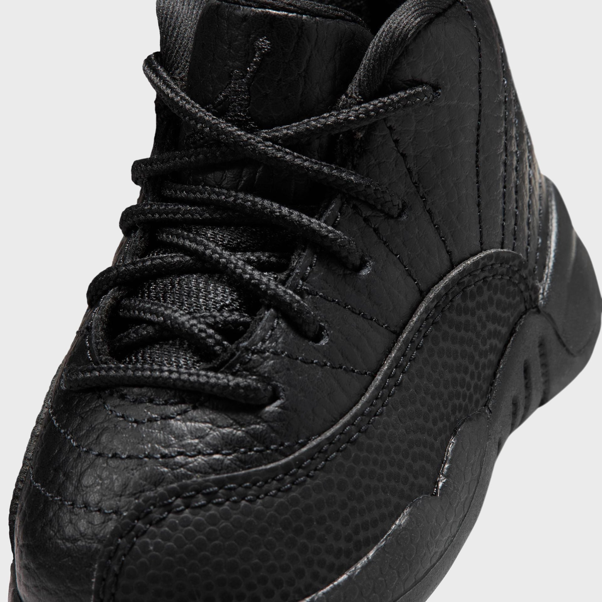 Jordan TD Jordan 12 Retro - Black / Varsity Red
