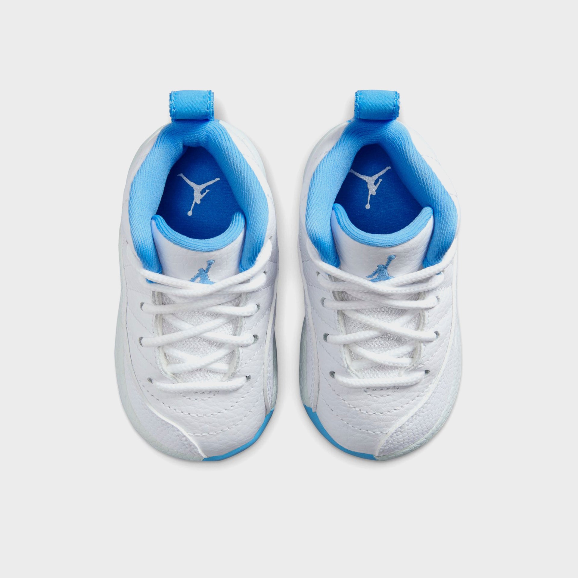Jordan TD Jordan 12 Retro - White / Metallic Silver / University Blue
