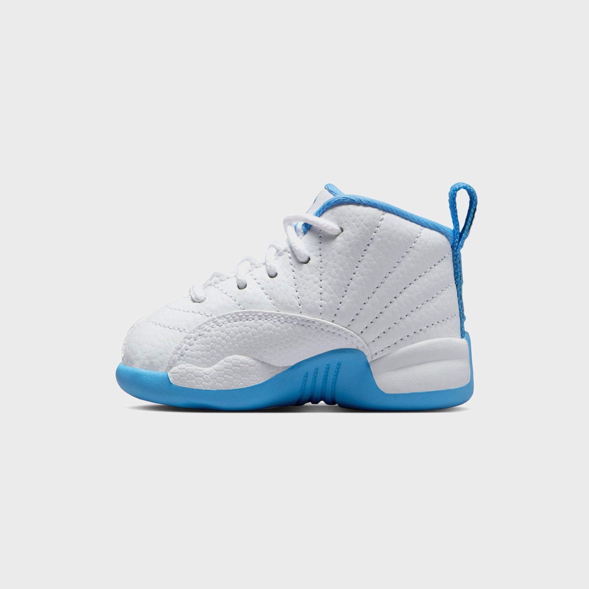 Jordan TD Jordan 12 Retro - White / Metallic Silver / University Blue