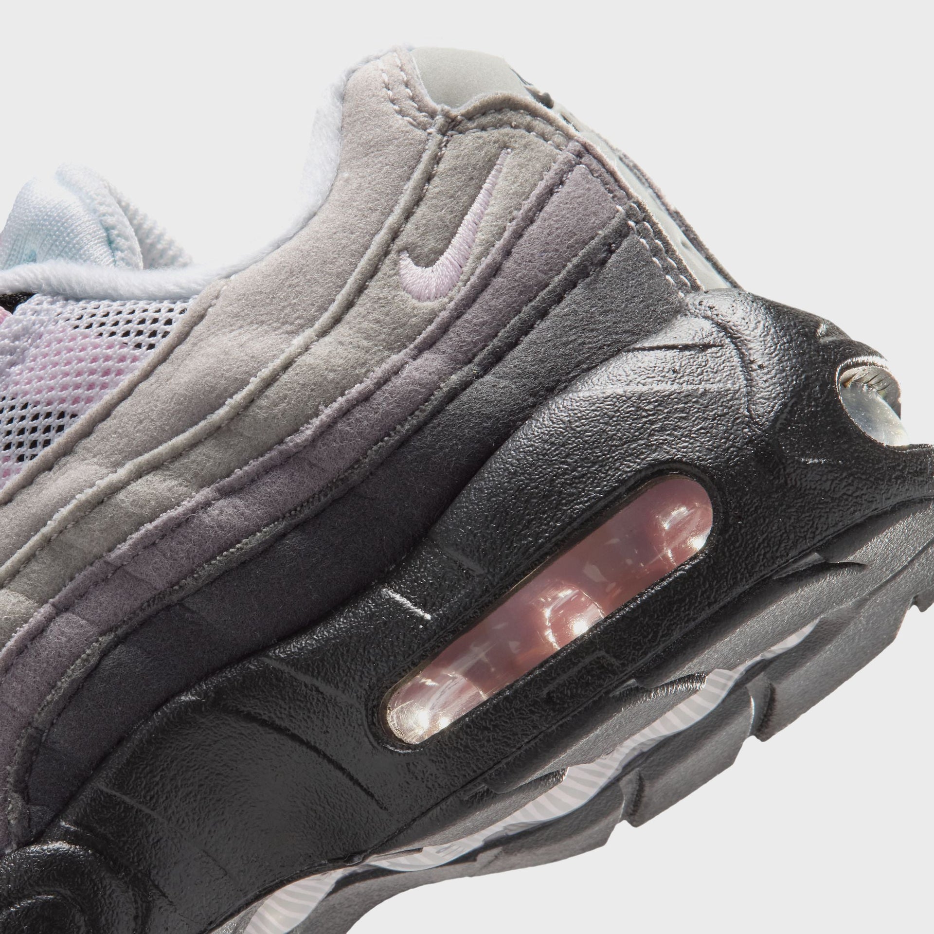 Nike PS Air Max '95 - Black / Pink Foam / Medium Grey