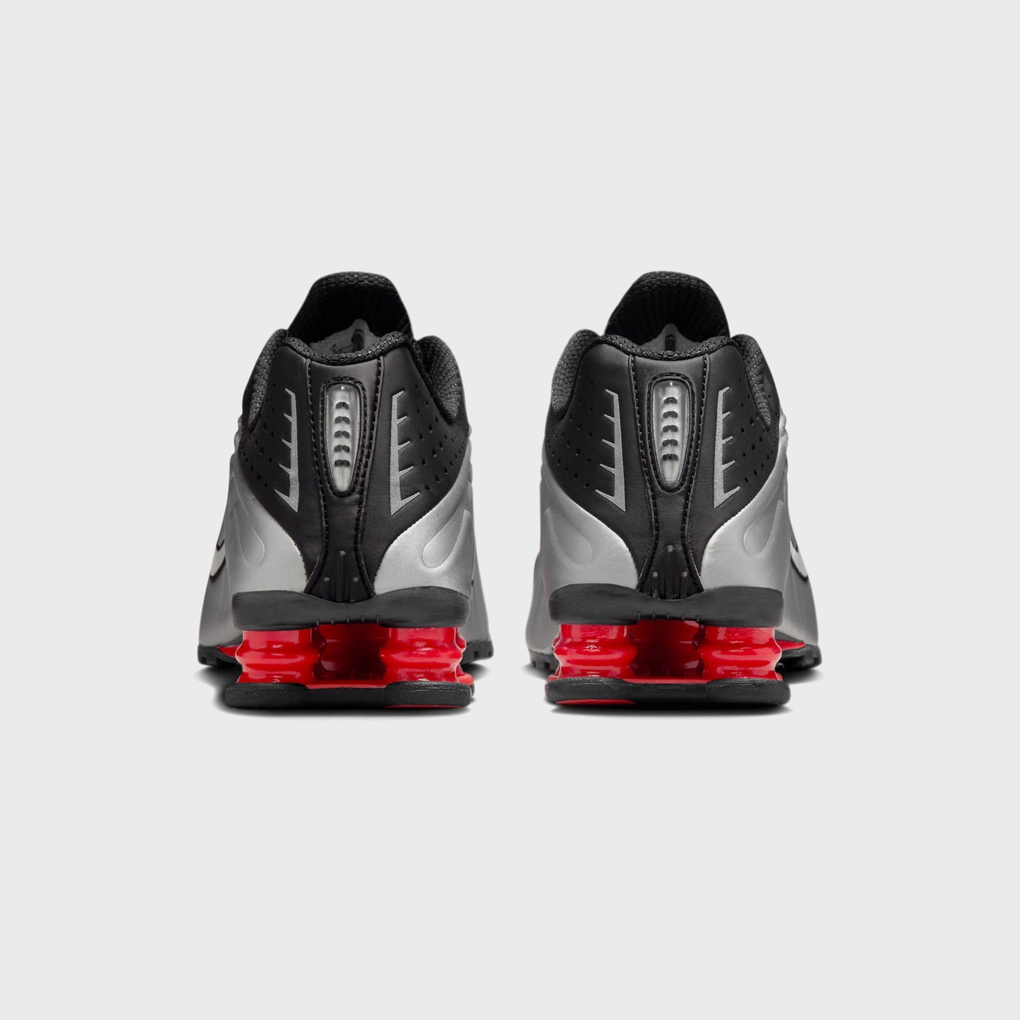 Nike Shox R4 - Black / Metallic Silver / Light Crimson – Kith