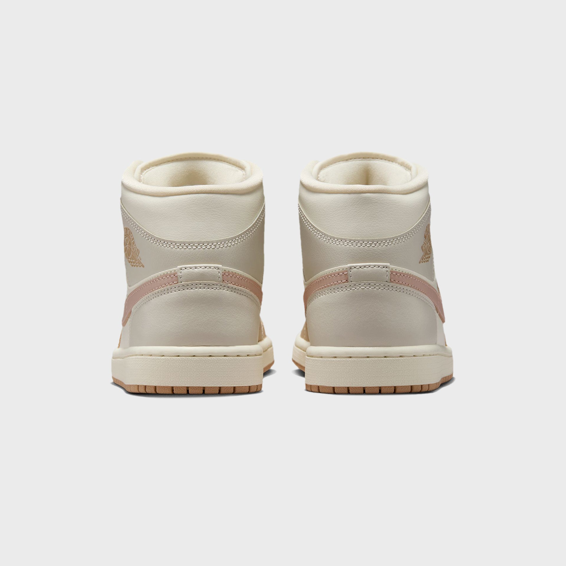 Jordan WMNS Air Jordan 1 Mid - Pale Ivory / Light Orewood Brown / Hemp / Sail