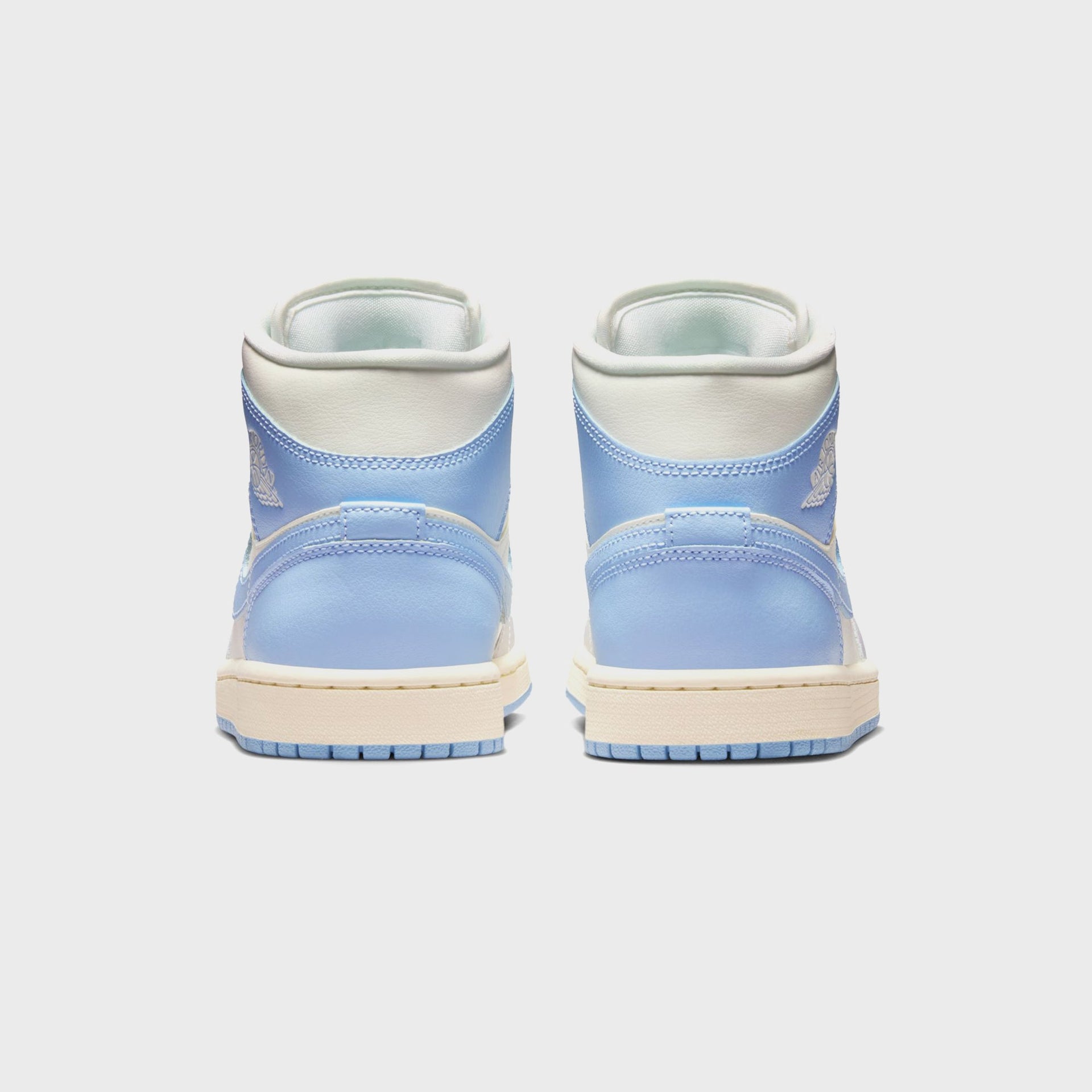Nike WMNS Air Jordan 1 Mid - Psychic Blue / Sail / Coconut Milk / Neutral Grey