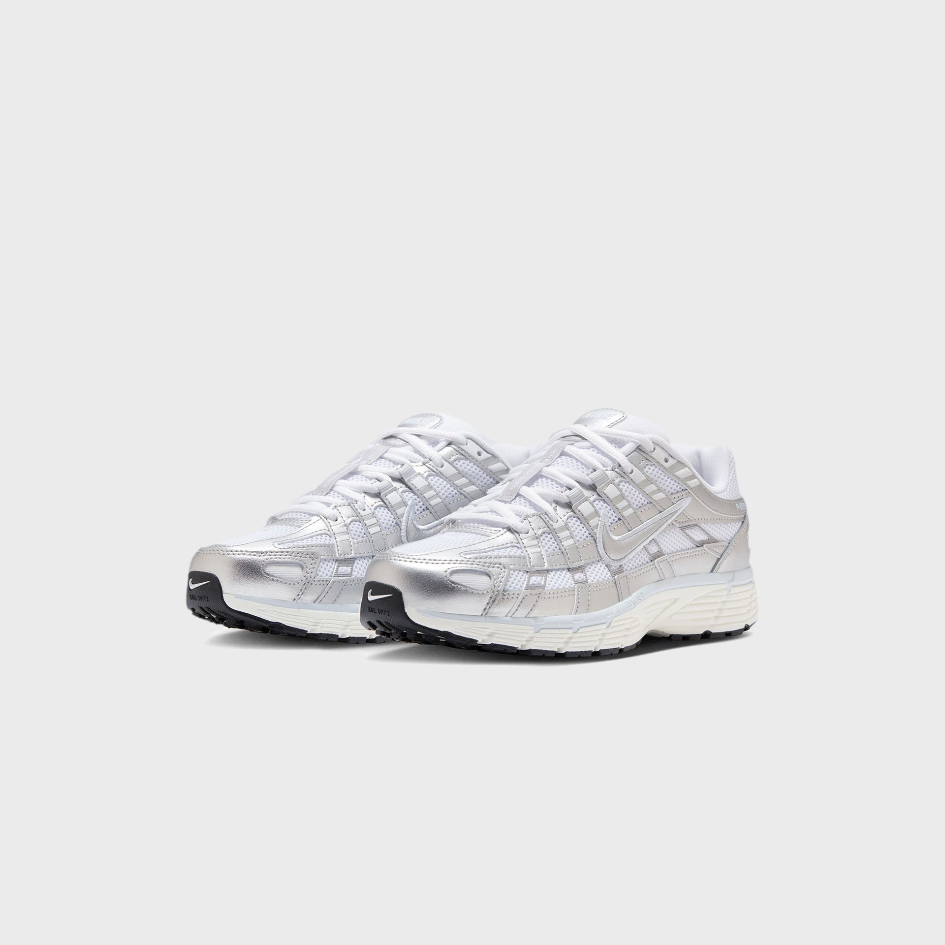 Nike P-6000 - White / Metallic Silver / Blue Tint / Sail