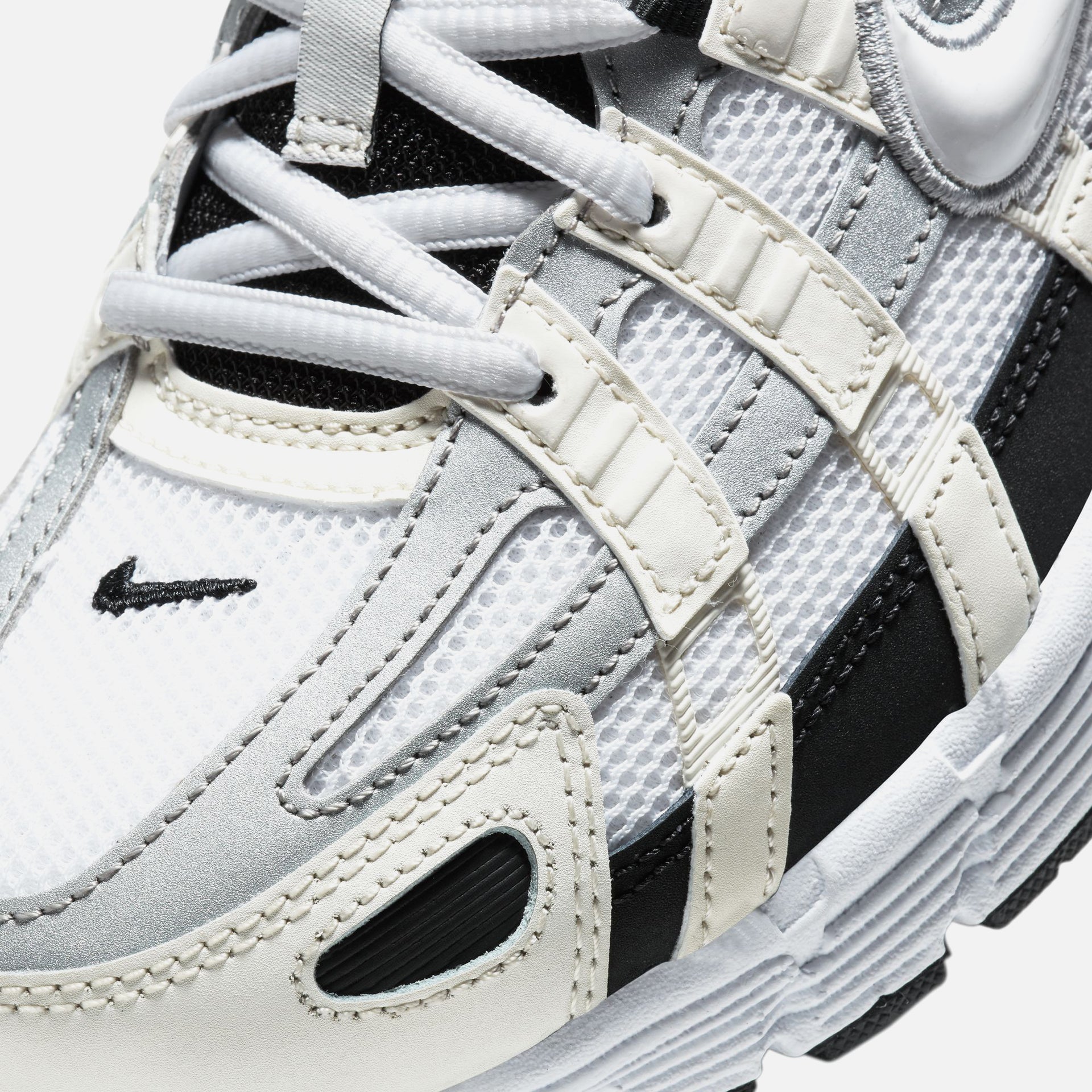 Nike P-6000 - Sail / White / Wolf Grey / Metallic Silver