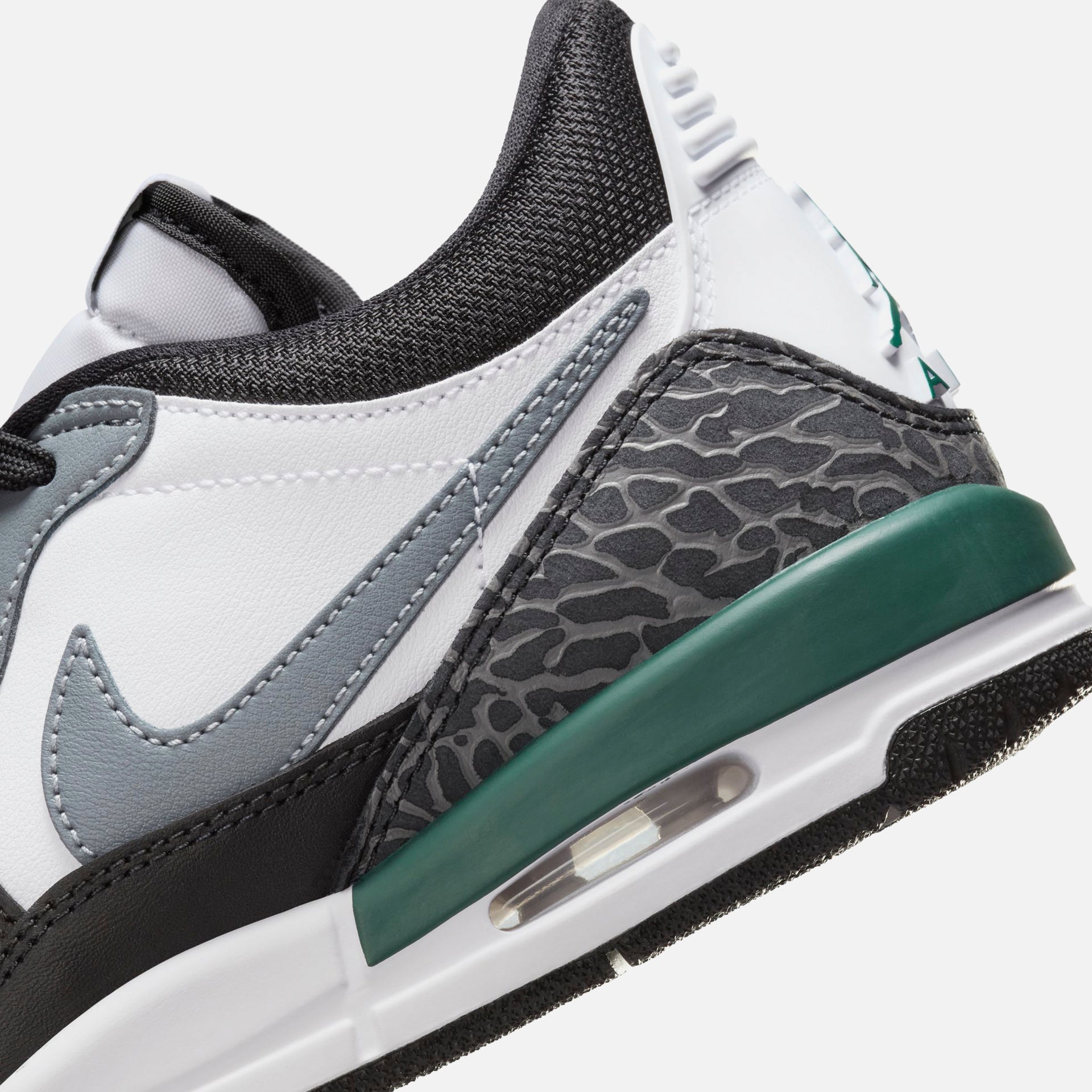 Jordan GS Air Jordan Legacy 312 Low - White / Black / Cool Grey / Oxidized Green