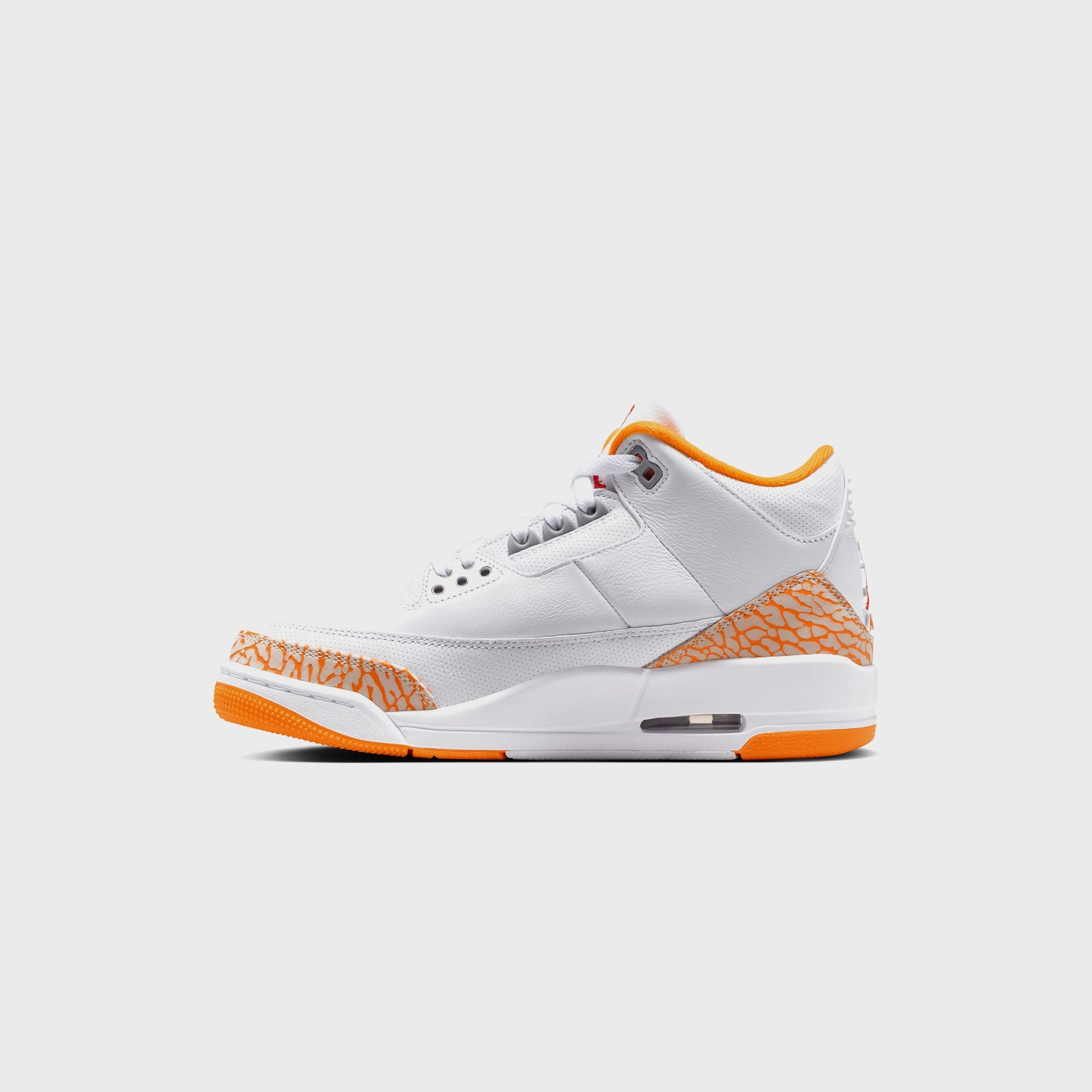 Jordan WMNS Air Jordan 3 - White / Orange Peel