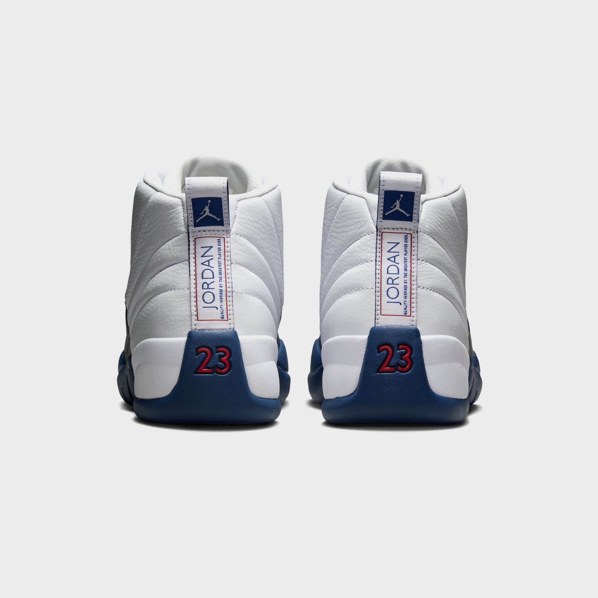 Air Jordan 12 ホワイト/ブルー Air Jordan 12 Retro 'WHT/University BLU-Metallic Silver