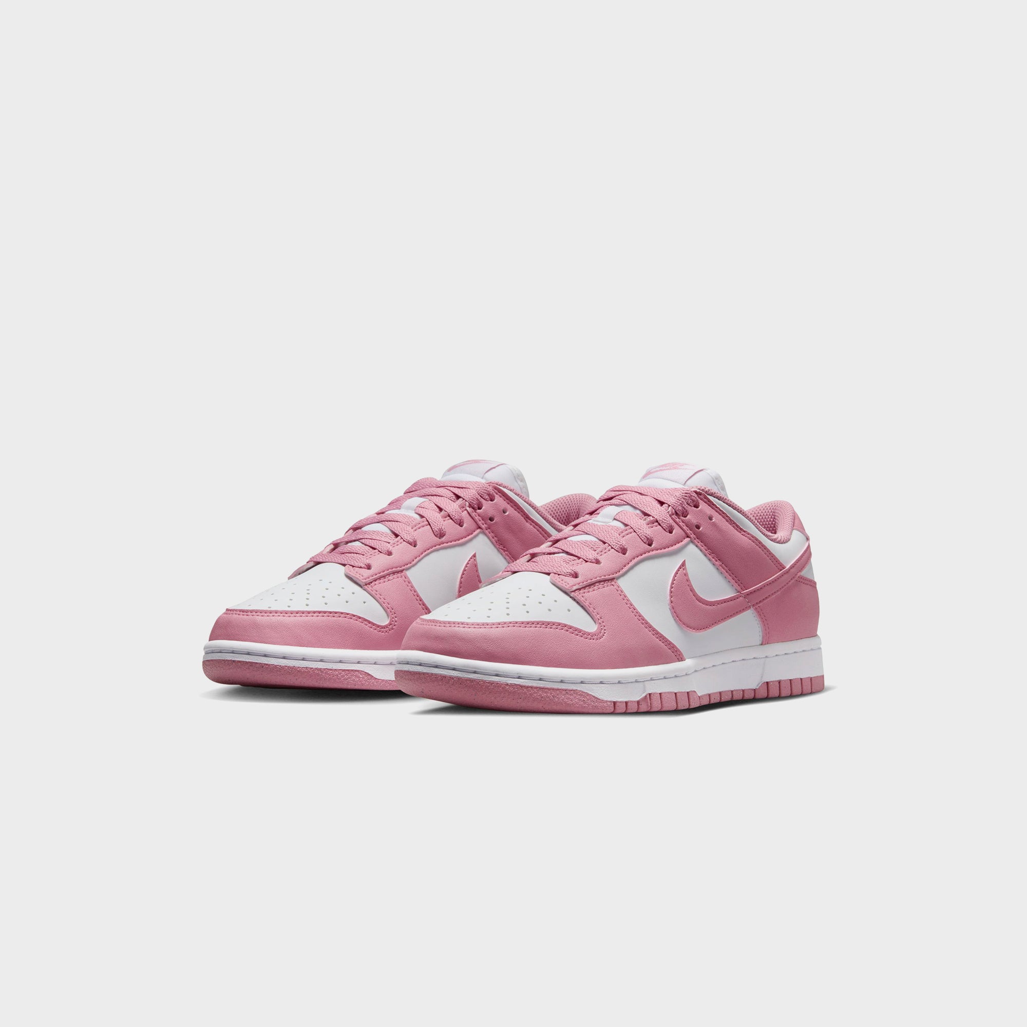 【新品・未使用】Off-White × Nike Dunk Low　ピンク スニダンで購入可】近日発売 Nike GS Dunk Low 