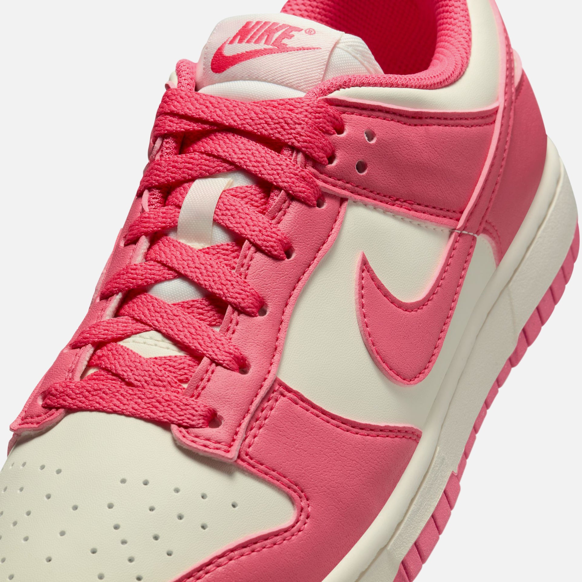 Nike WMNS Dunk Low Next Nature - Aster Pink / Aster Pink