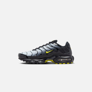 Nike Air Max Plus - Black / Wolf Grey / Opti Yellow