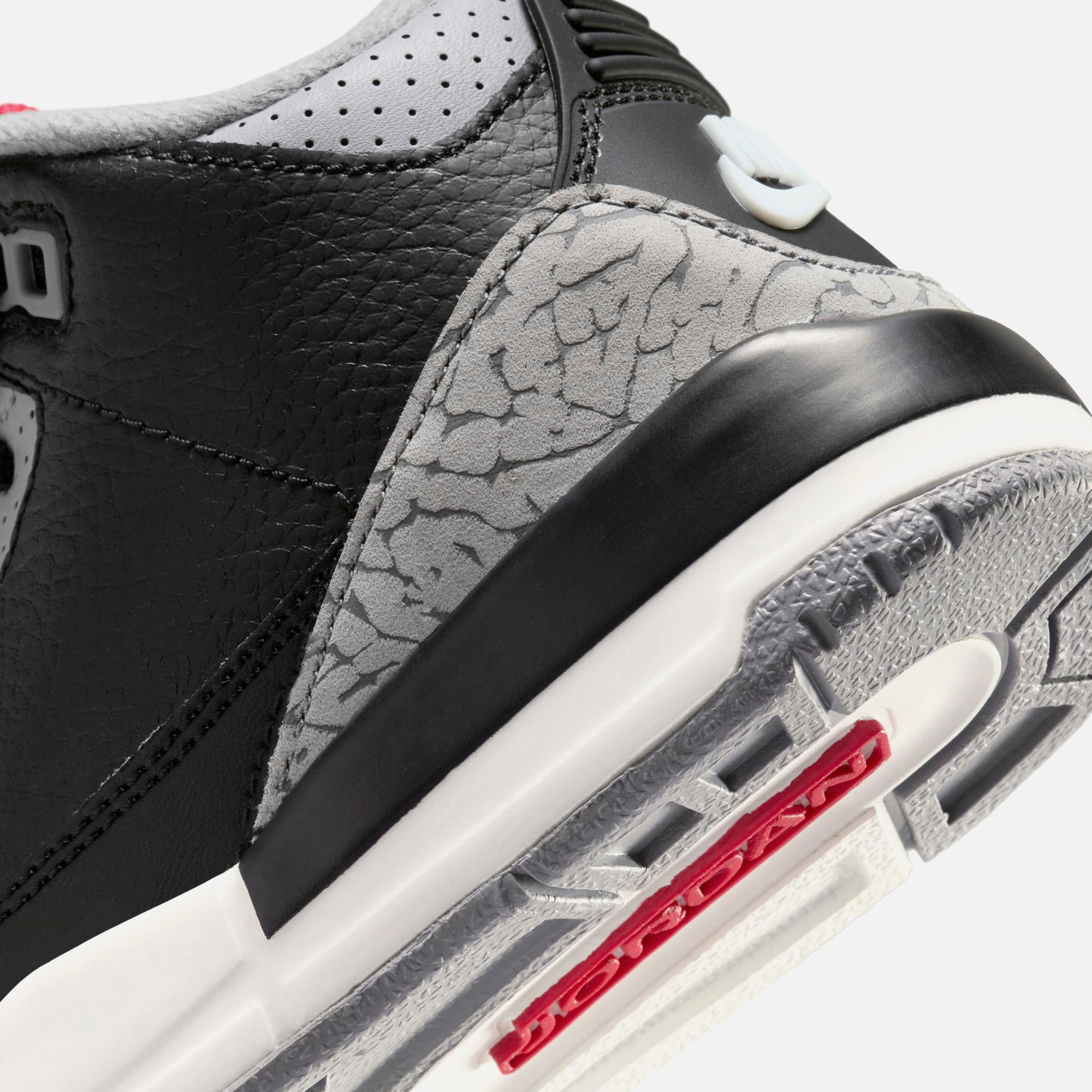 Jordan PS Air Jordan 3 Retro - Black / Fire Red / Cement