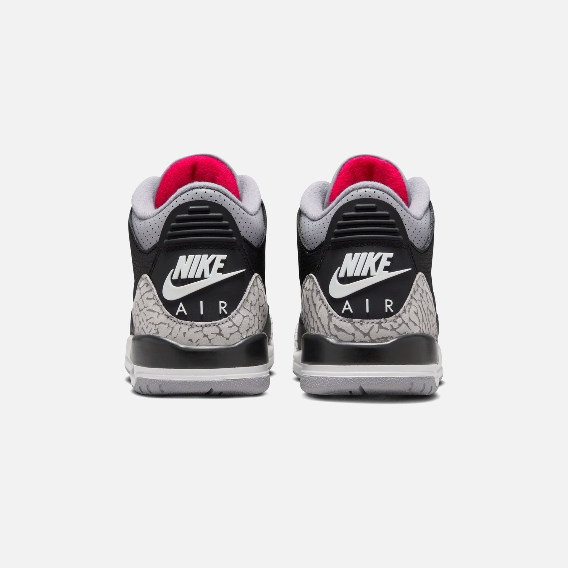 Jordan GS Air Jordan 3 Retro - Black / Fire Red / Cement Grey / Sail