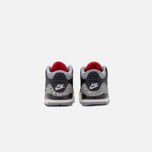 Jordan TD Air Jordan 3 Retro - Black / Fire Red / Cement Grey / Sail