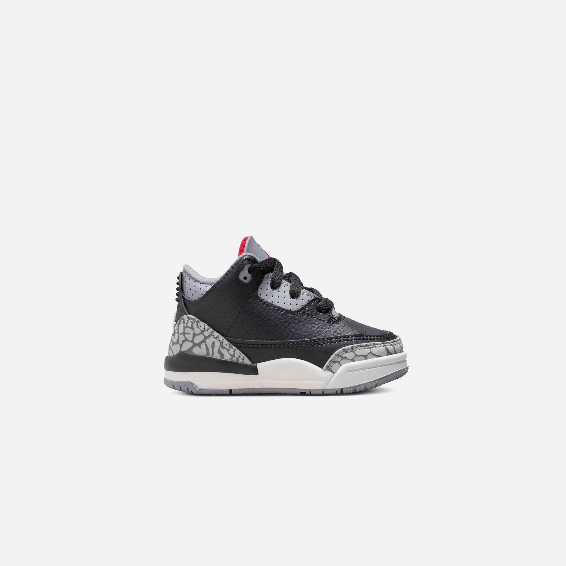 Jordan TD Air Jordan 3 Retro - Black / Fire Red / Cement Grey / Sail