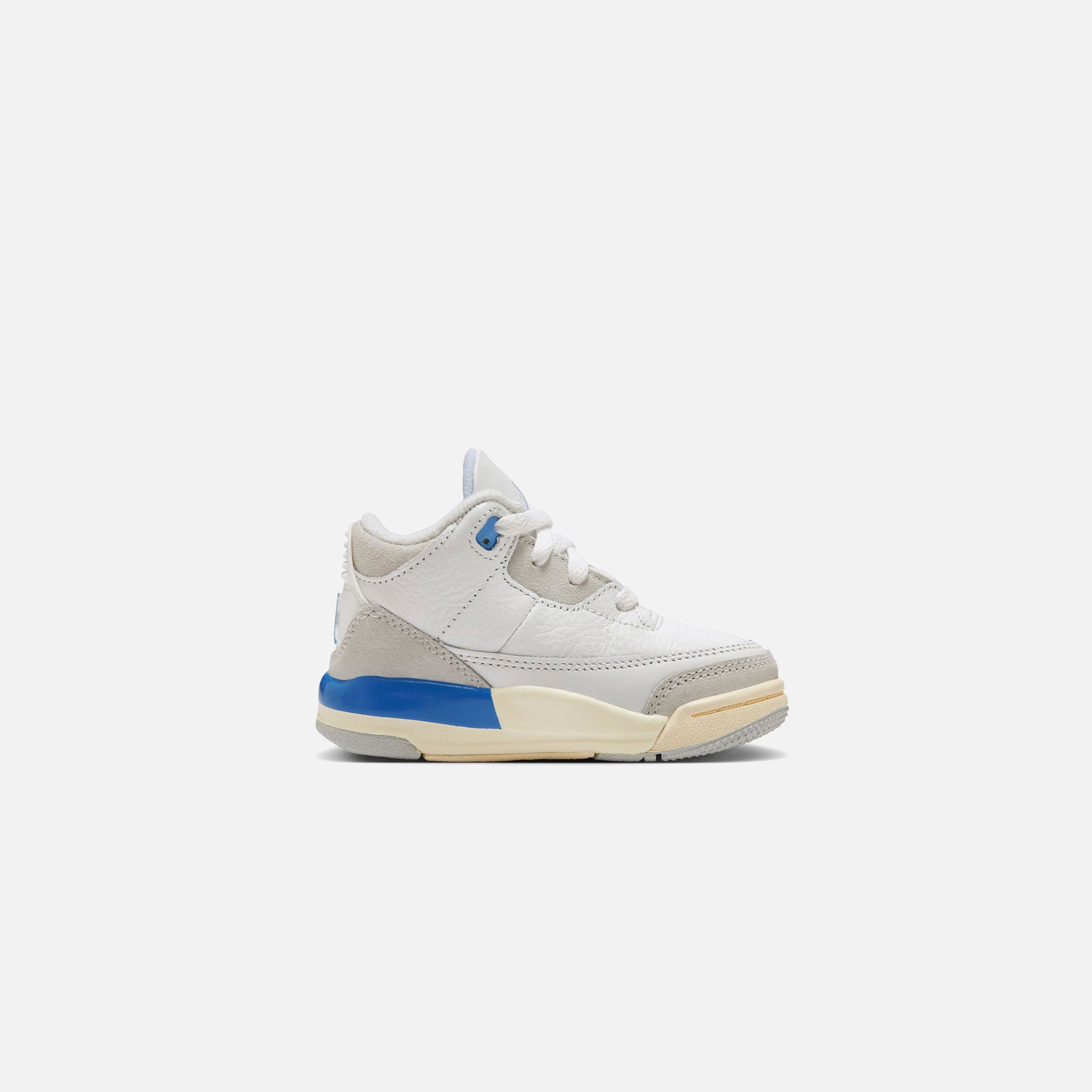 Jordan TD Air Jordan 3 Retro - Summit White / Hydrogen Blue Leg