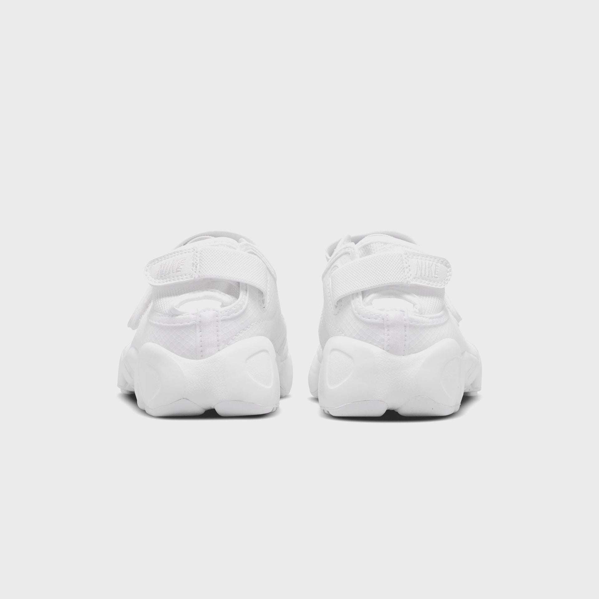 Nike WMNS Air Rift Breathe - White / Pure Platinum / White