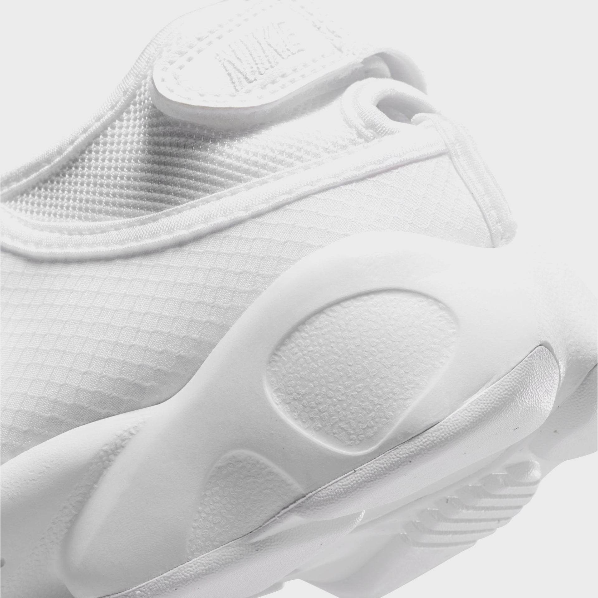 Nike WMNS Air Rift Breathe - White / Pure Platinum / White