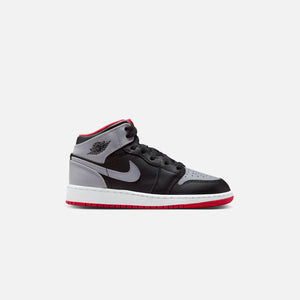Nike GS Air Jordan 1 Mid - Black / Cement Grey / Fire Red / White