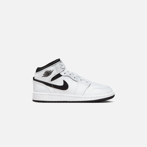 Nike GS Air Jordan varsity 1 Mid - White / Black / White / Black