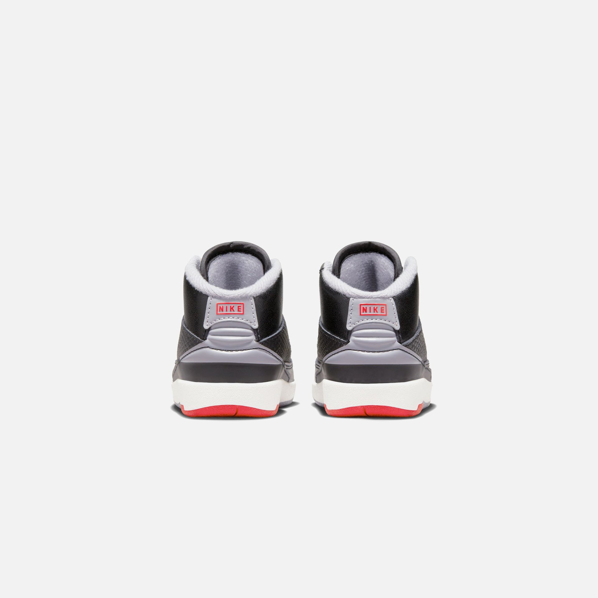 Nike TD Air Jordan 2 Retro - Black / Cement Grey / Fire Red / Sail