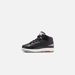 Nike TD Air Jordan 2 Retro - Black / Cement Grey / Fire Red / Sail